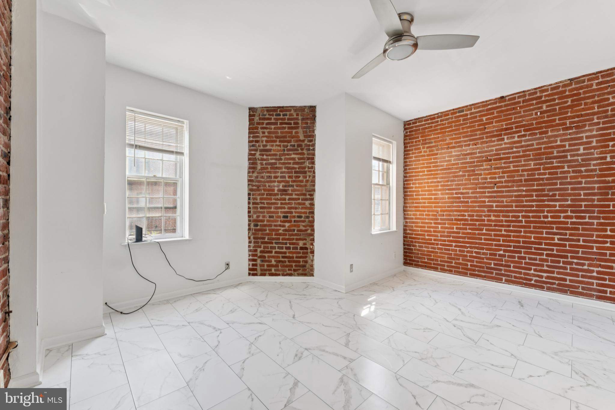 1718 Corcoran St NW #23