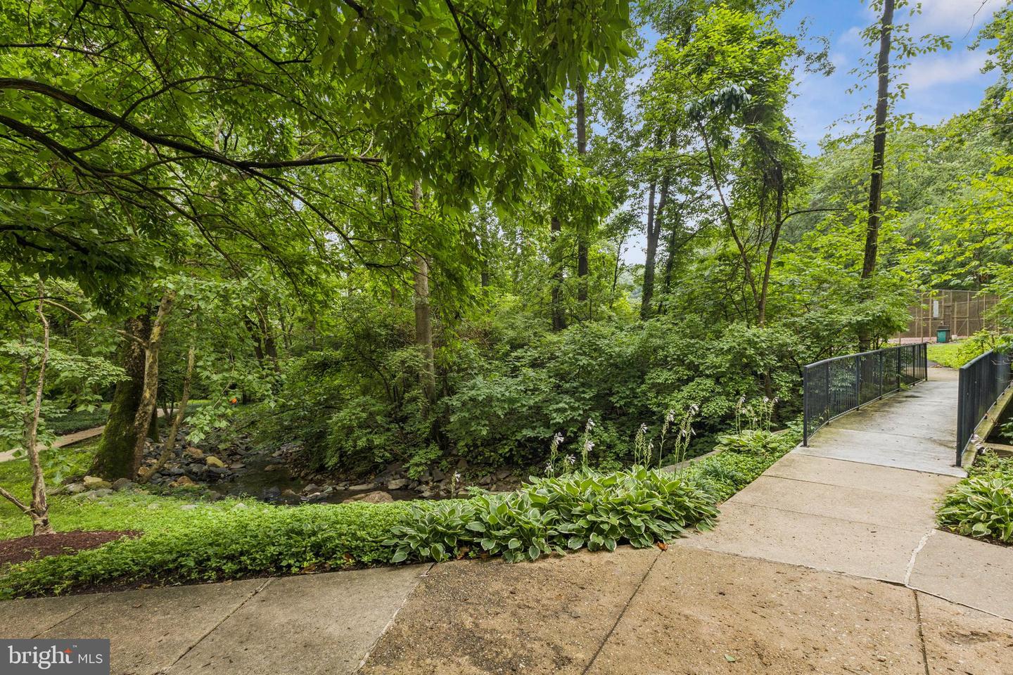 10500 Rockville Pik #1528