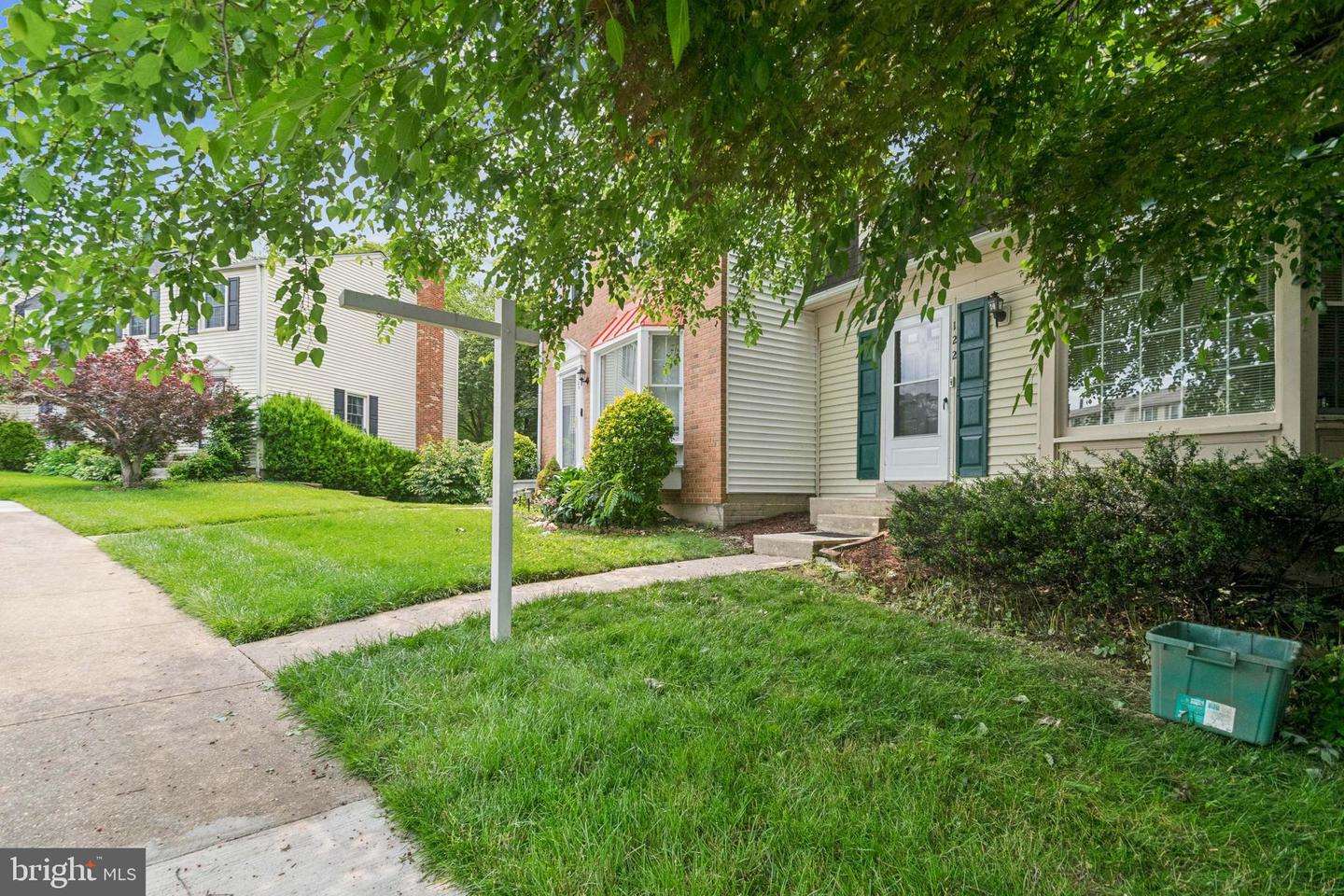122 Sharpstead Ln