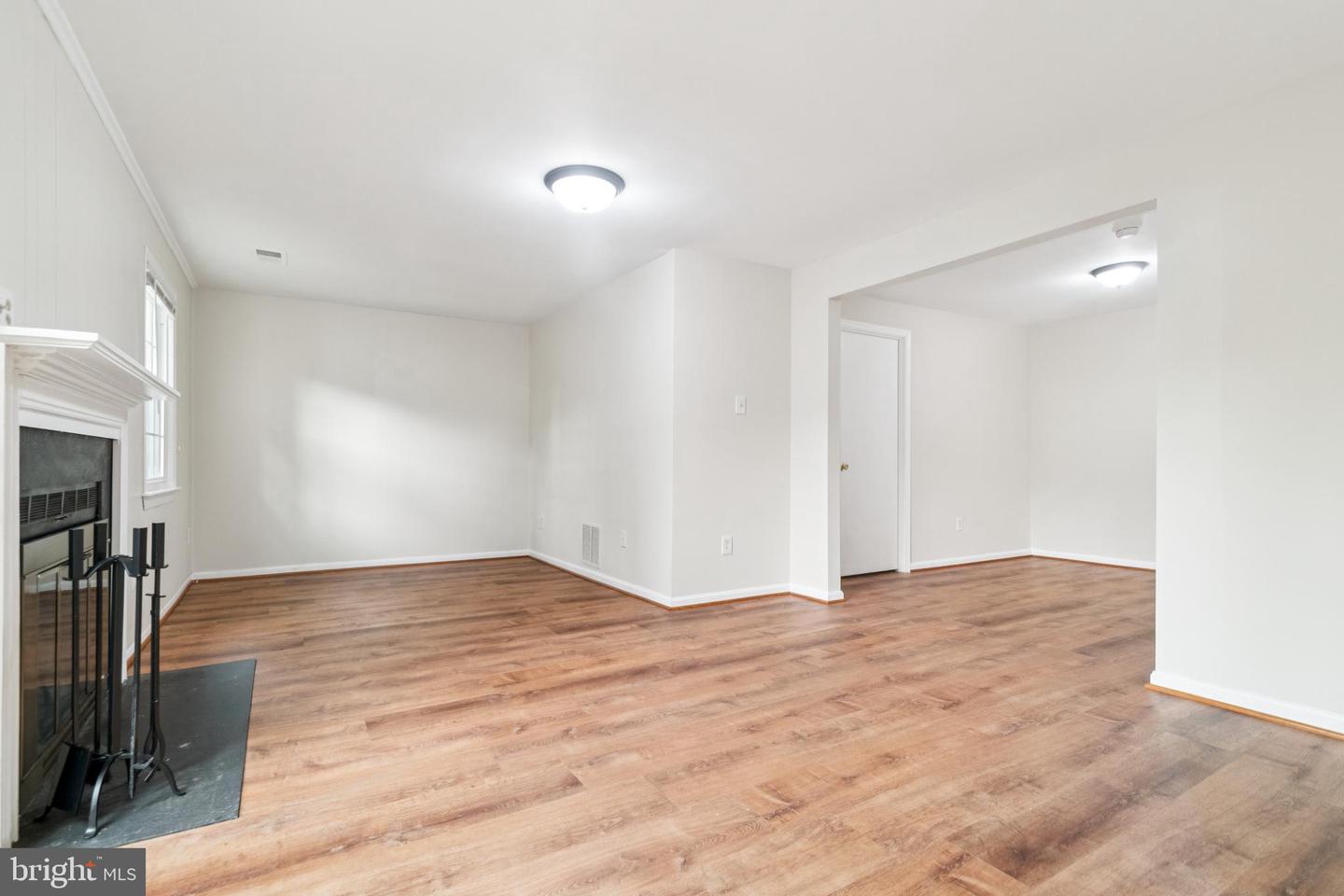 122 Sharpstead Ln