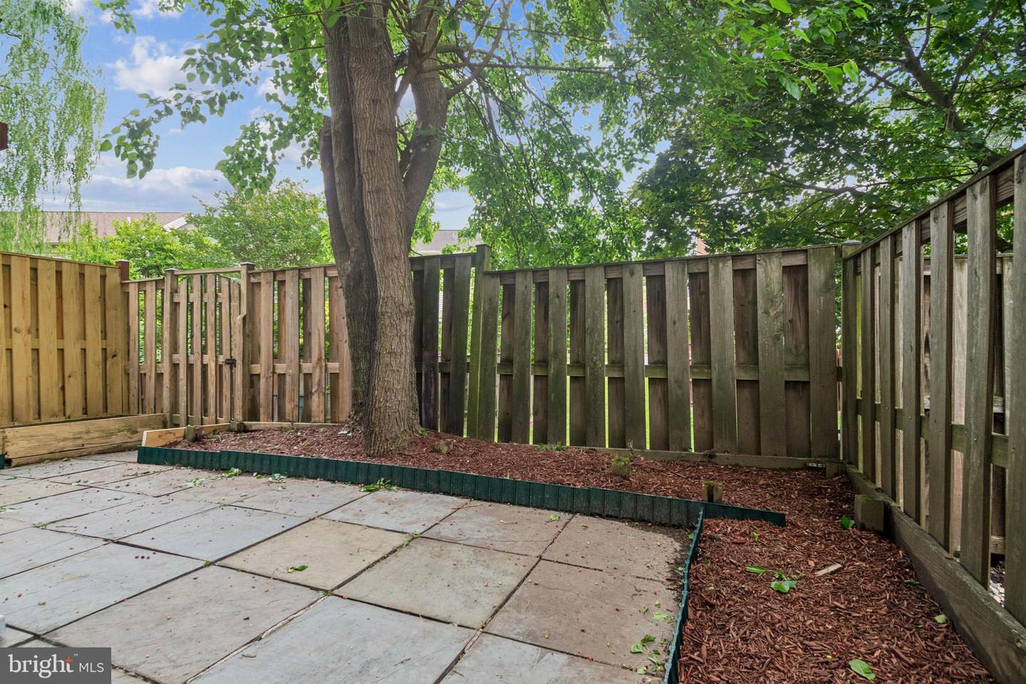 122 Sharpstead Ln