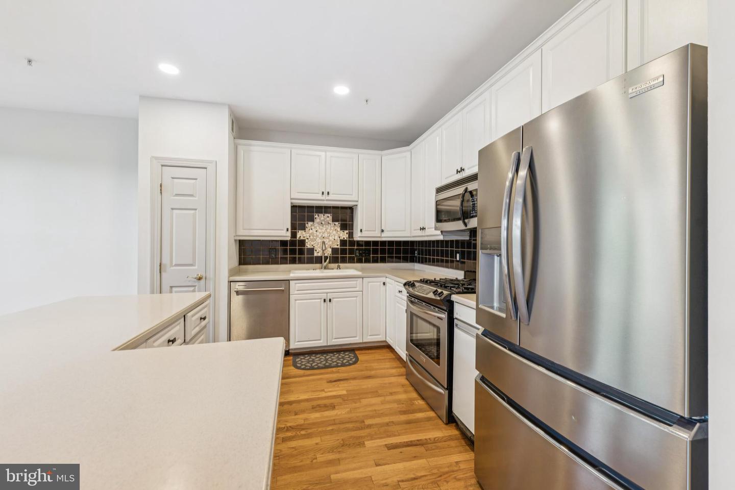 8536 BELLS RIDGE TER