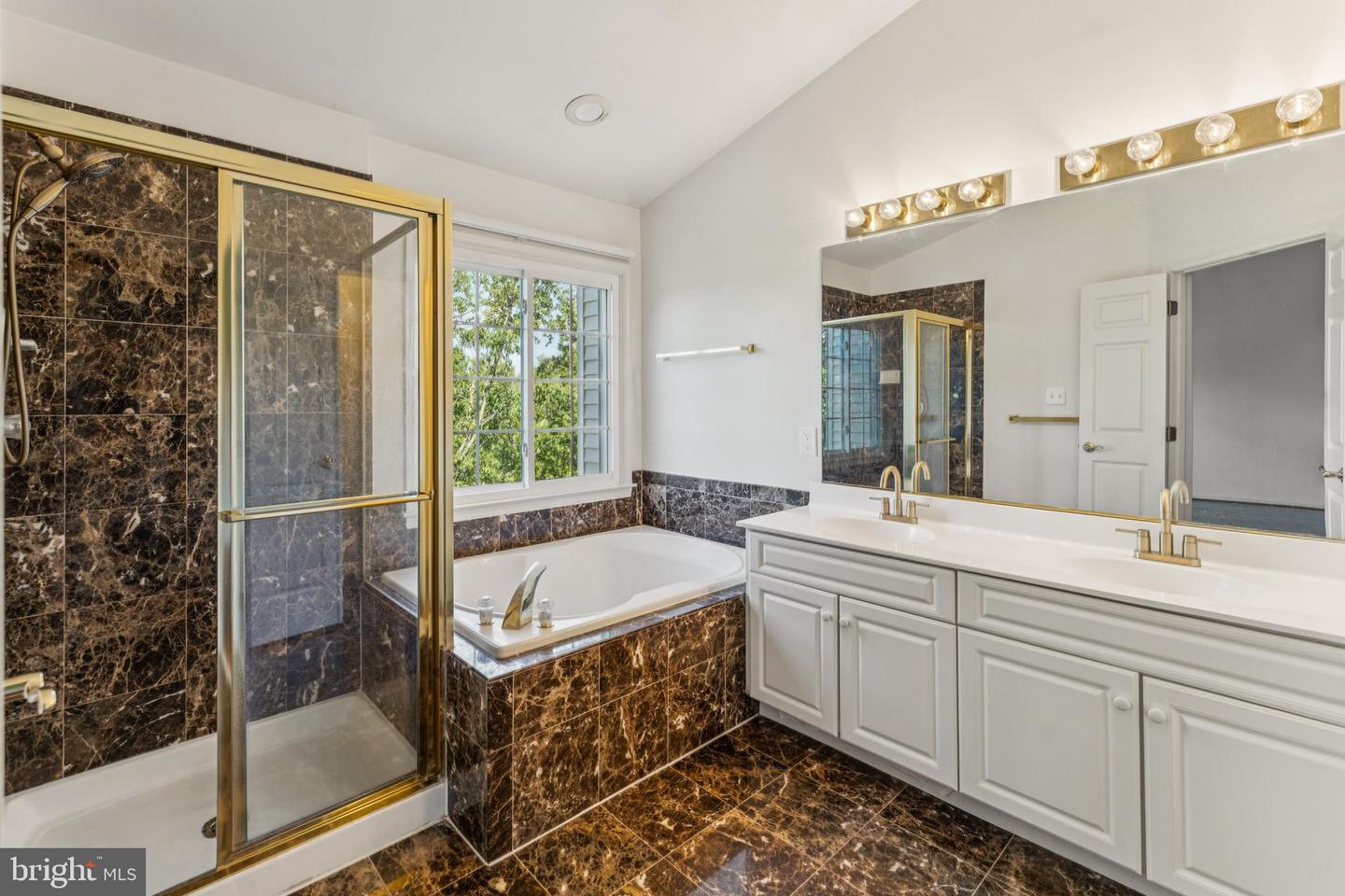 8536 BELLS RIDGE TER