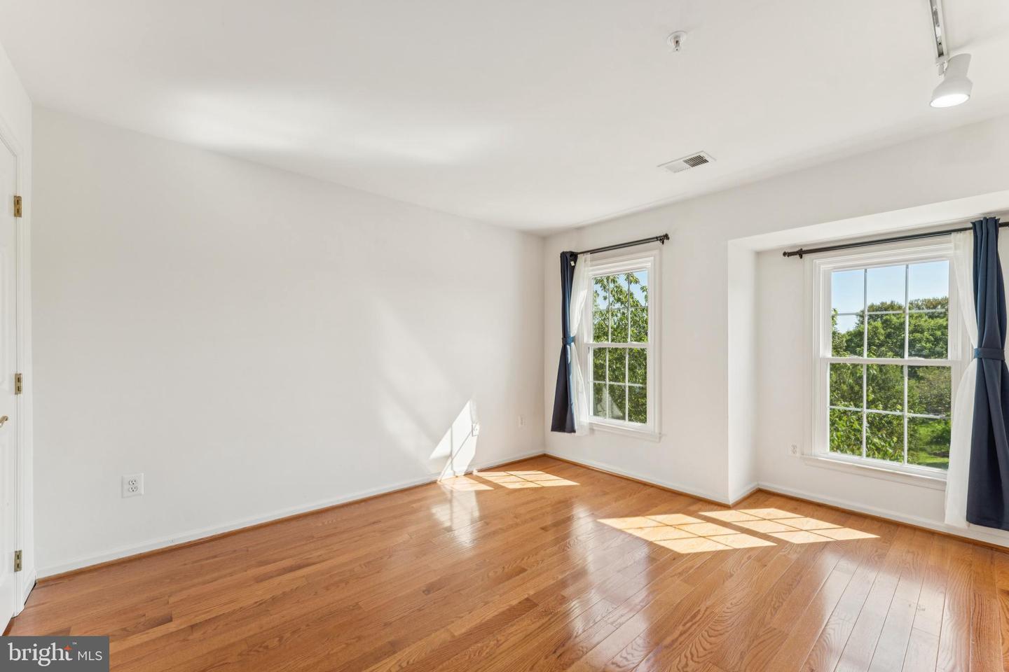 8536 BELLS RIDGE TER