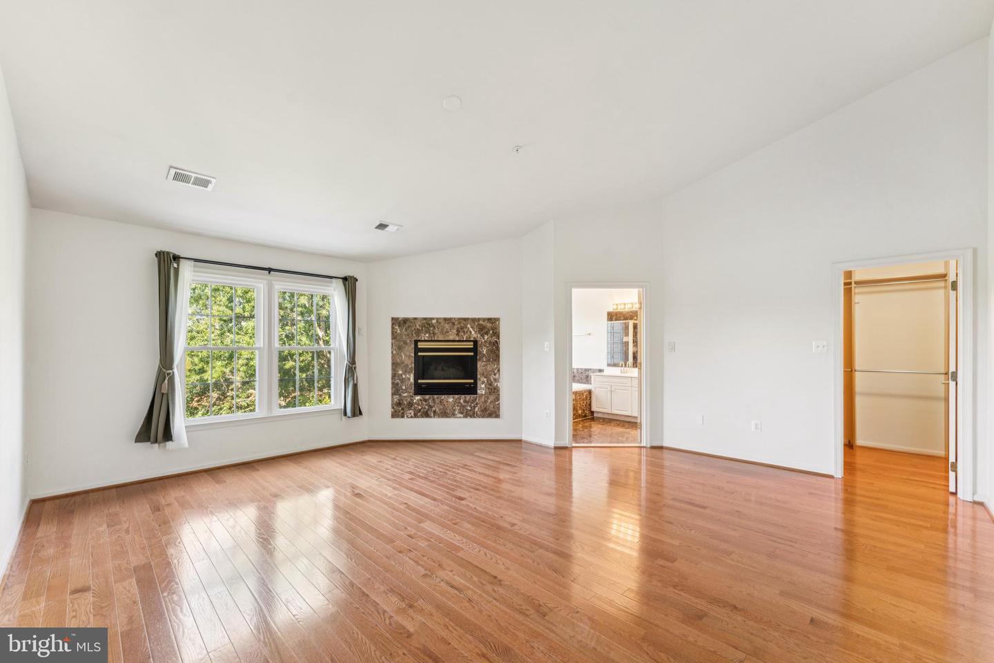 8536 BELLS RIDGE TER