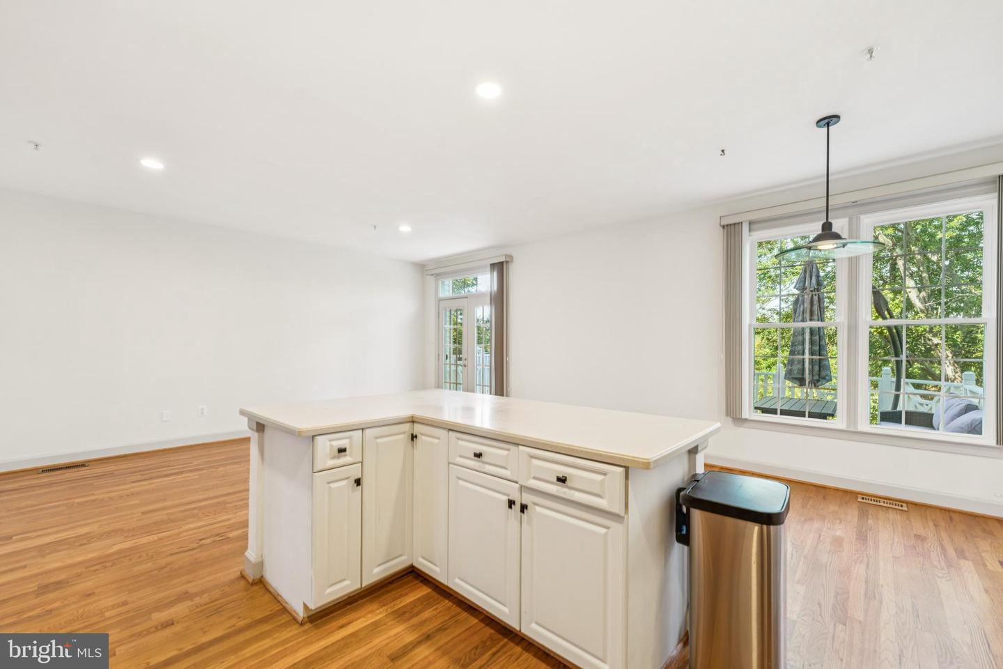 8536 BELLS RIDGE TER