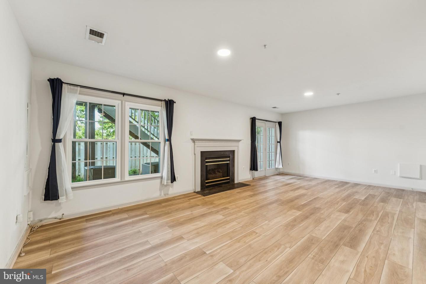 8536 BELLS RIDGE TER