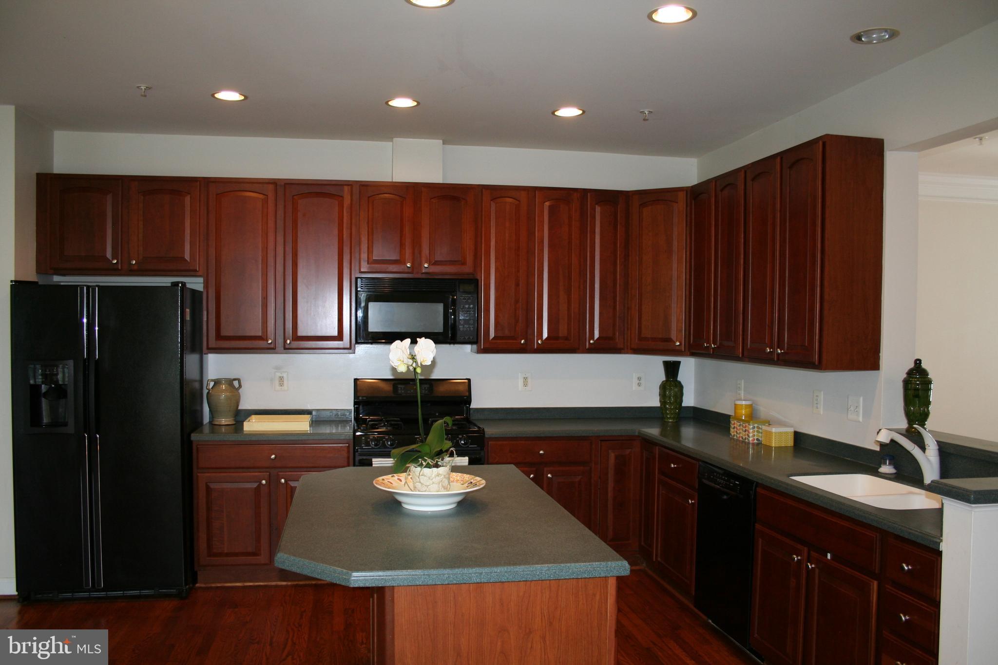 12423 FALCONBRIDGE