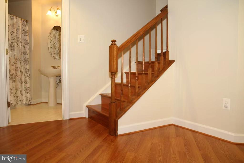 12423 FALCONBRIDGE