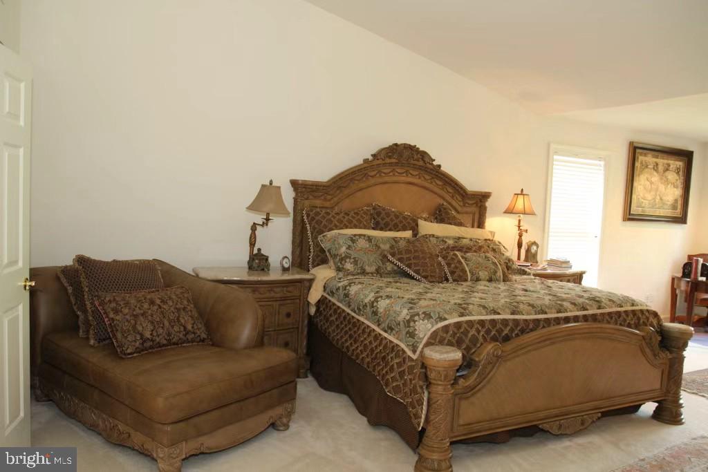 12423 FALCONBRIDGE