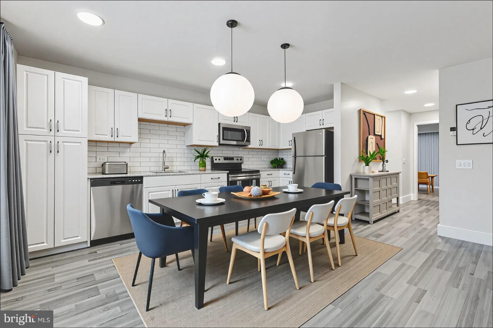 19520 VILLAGE WALK DRIVE 3-201