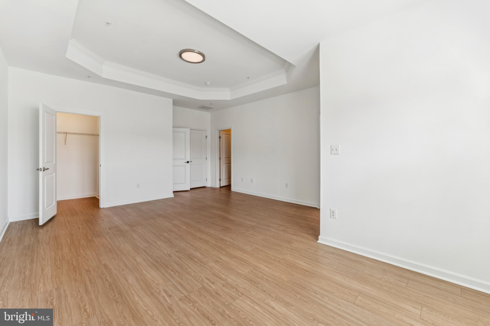 5474 Stream Bank Ln
