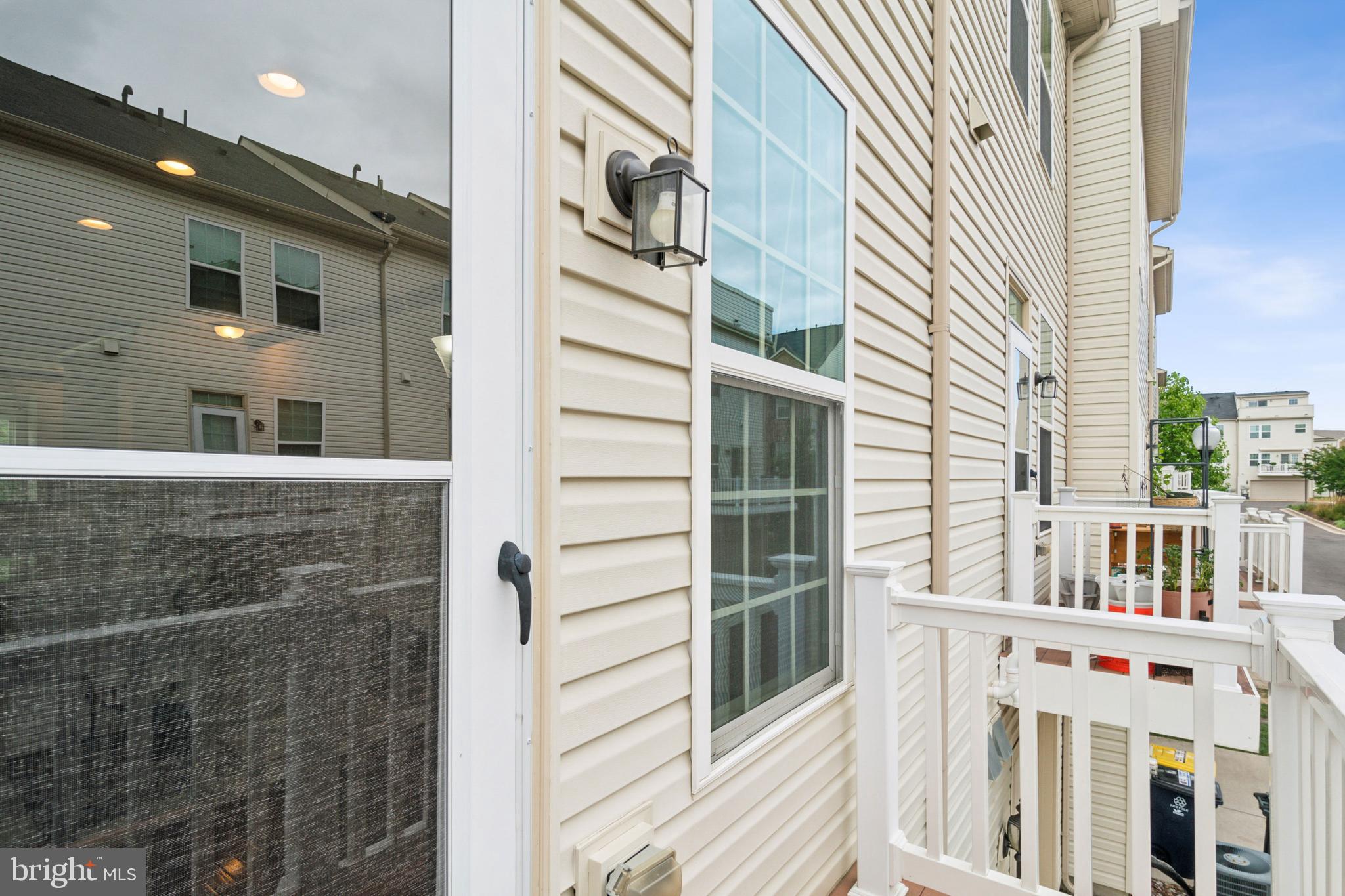 5528 GLOVER PARK DRIVE