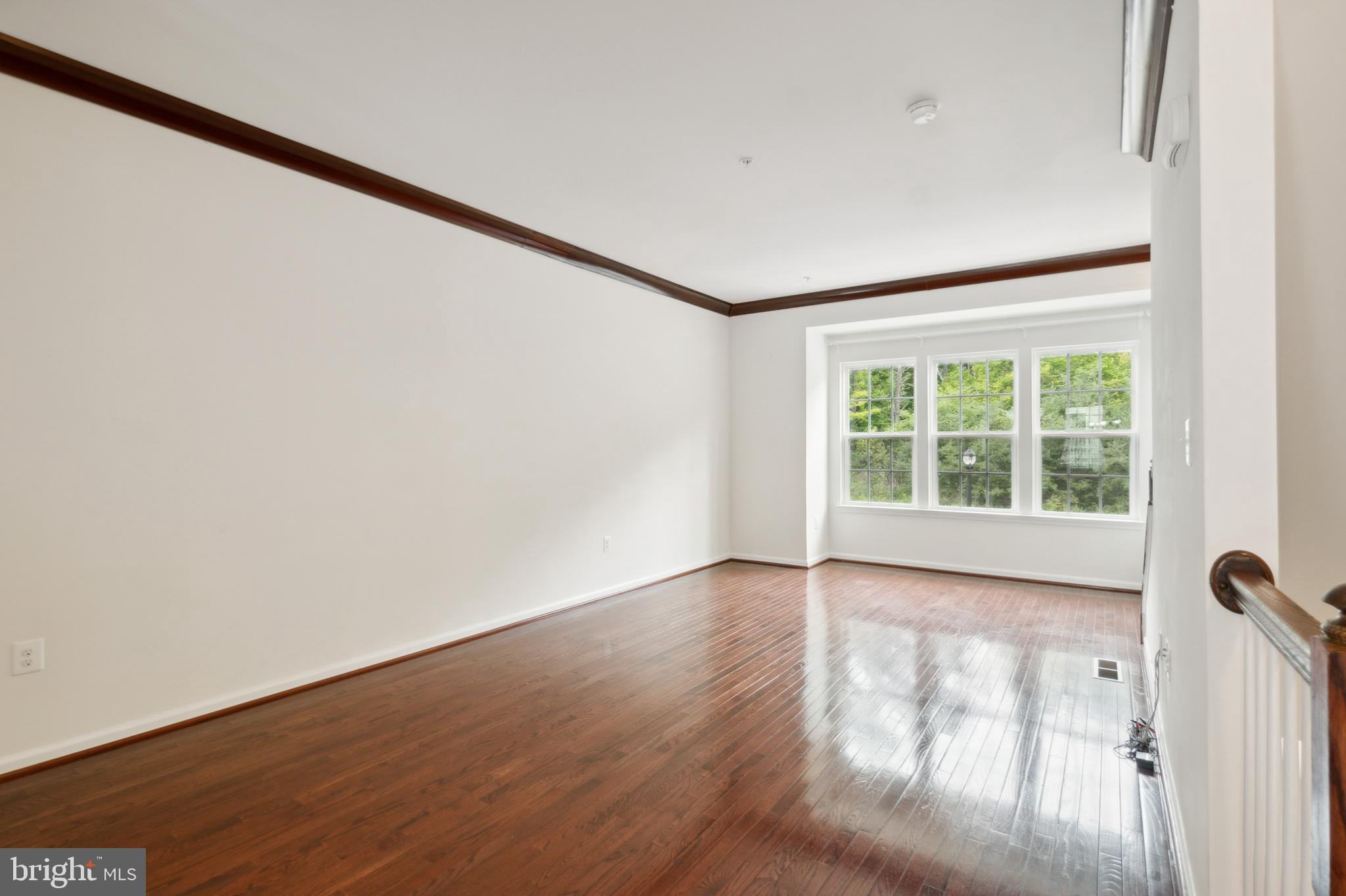 5528 GLOVER PARK DRIVE