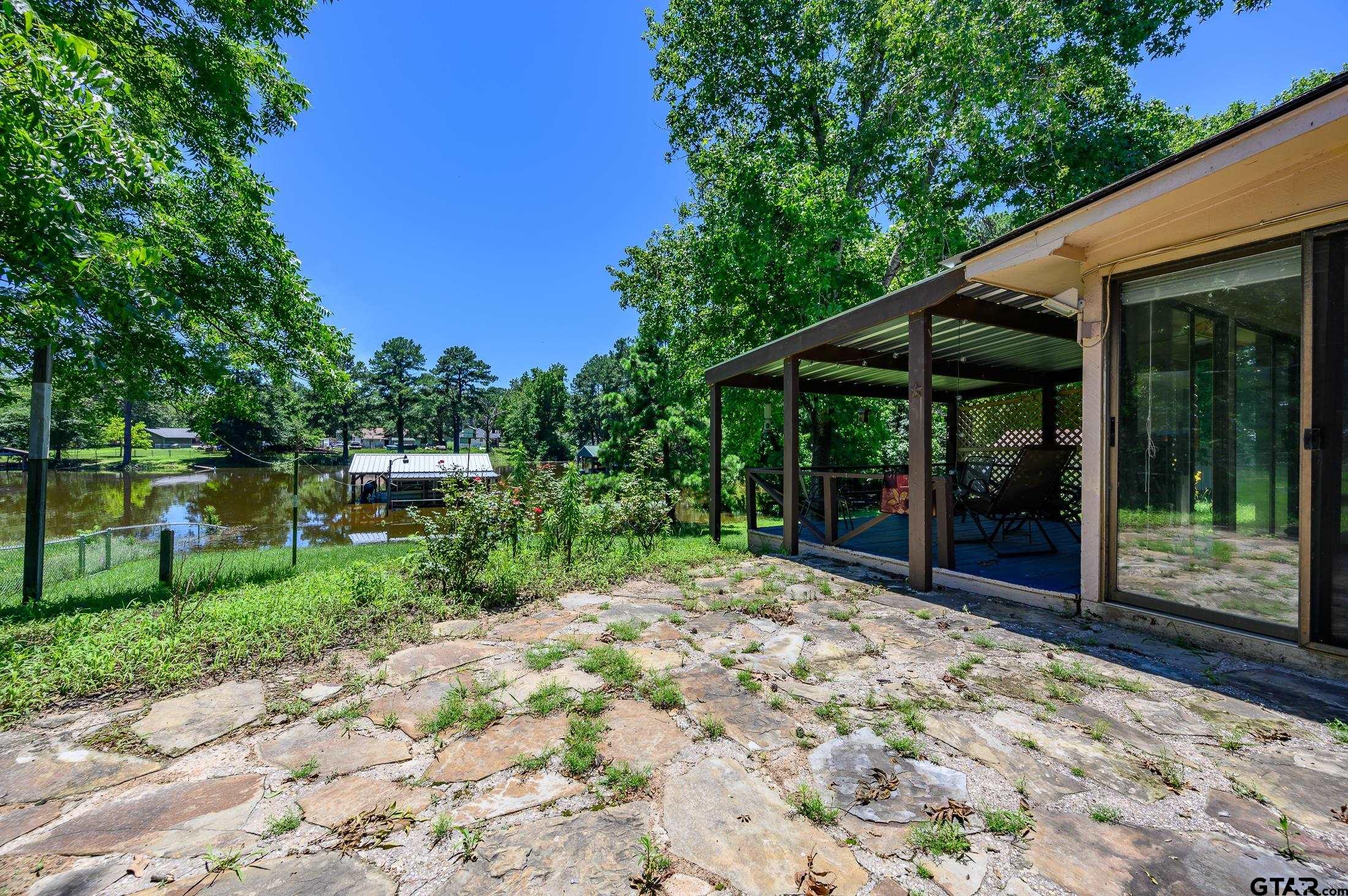 20672 Post Oak Dr