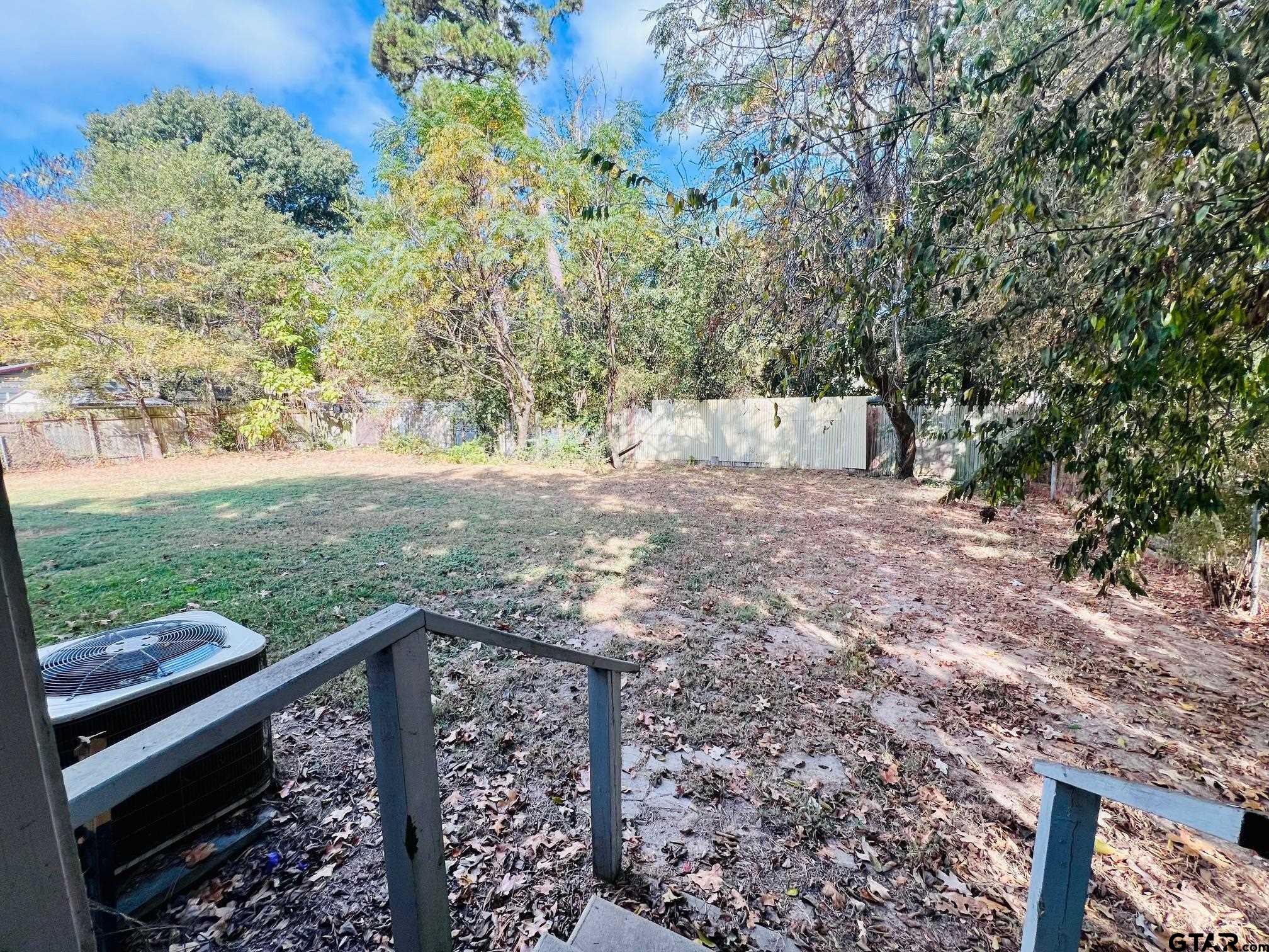 112 Autumn Ct
