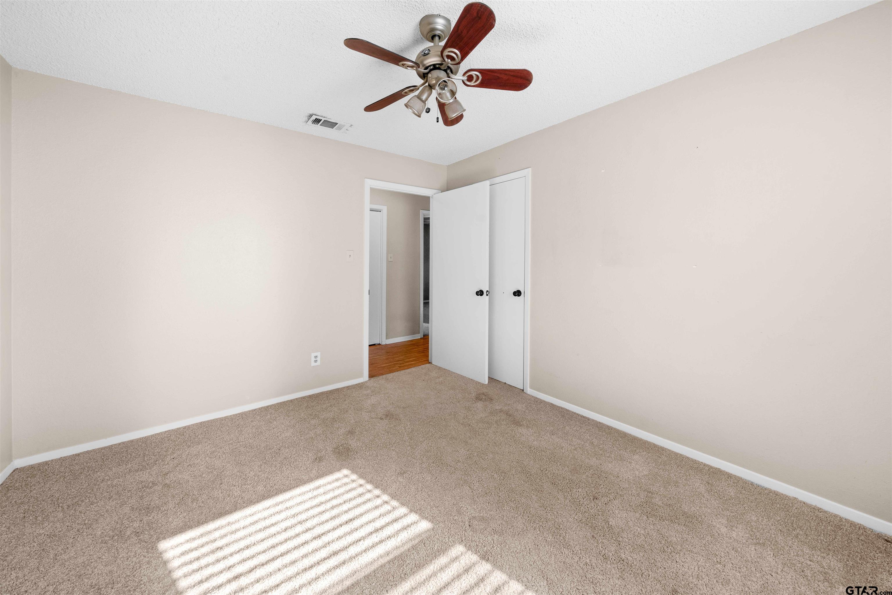 15412 Cedar Bay Dr