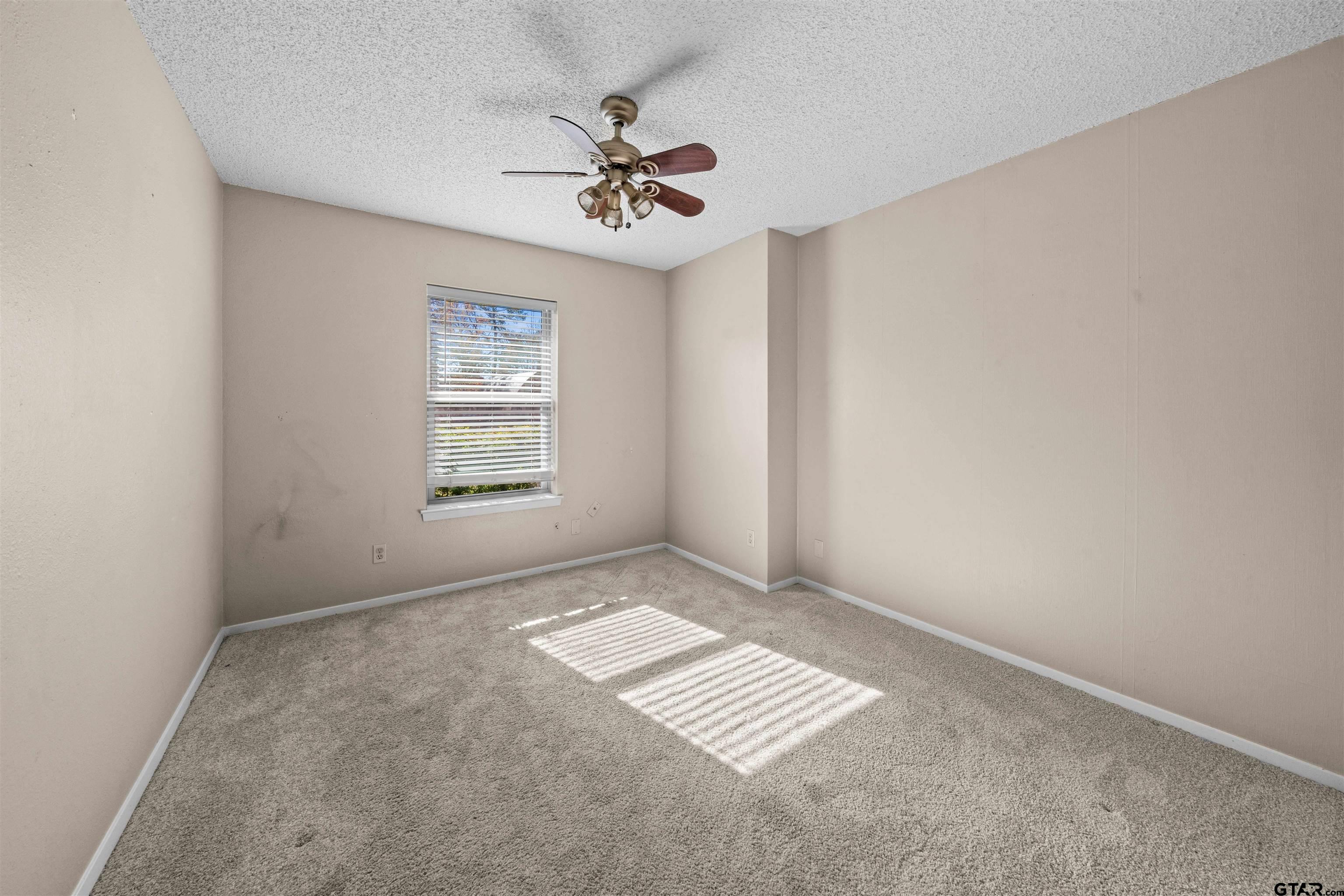 15412 Cedar Bay Dr