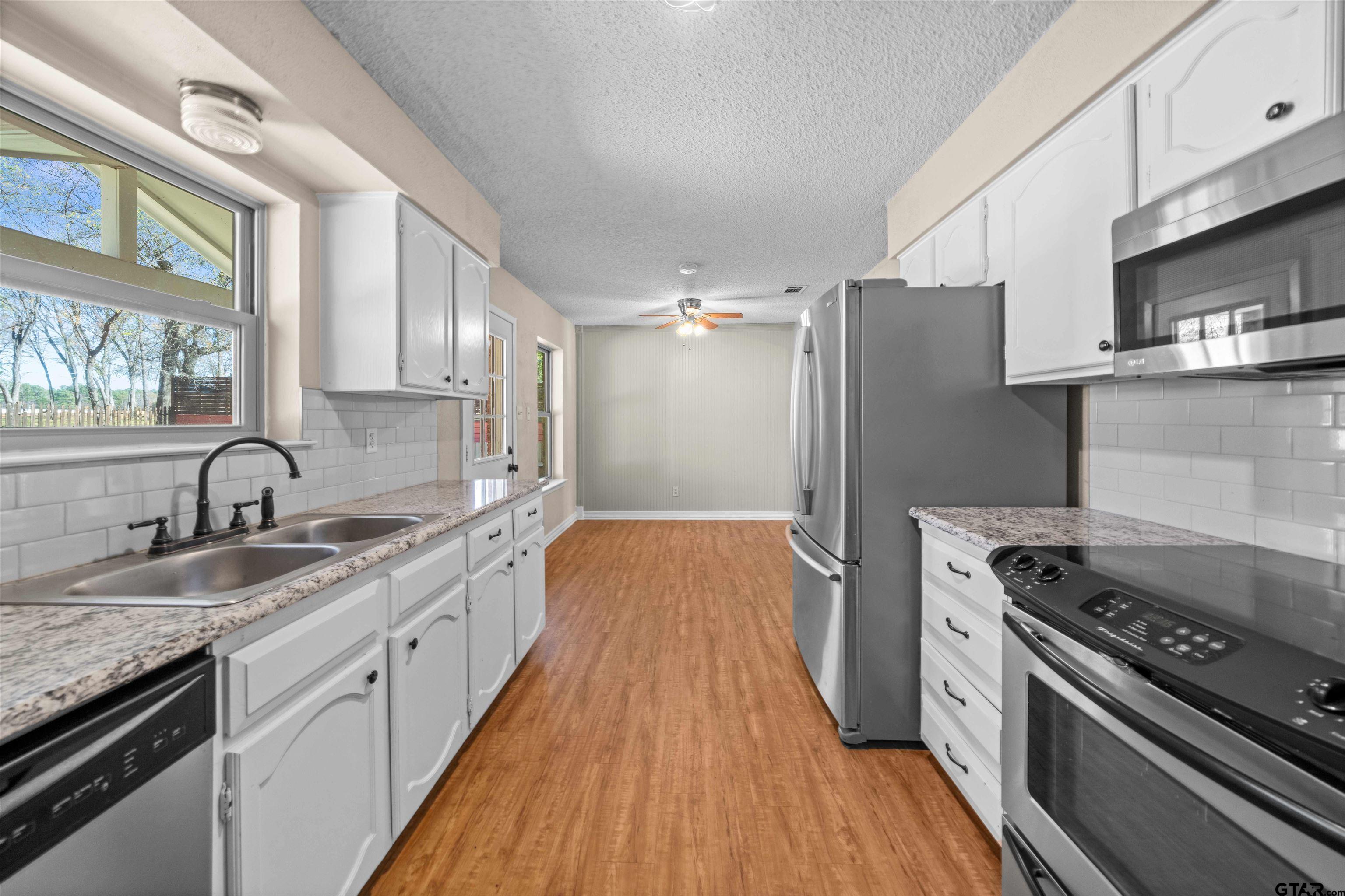 15412 Cedar Bay Dr