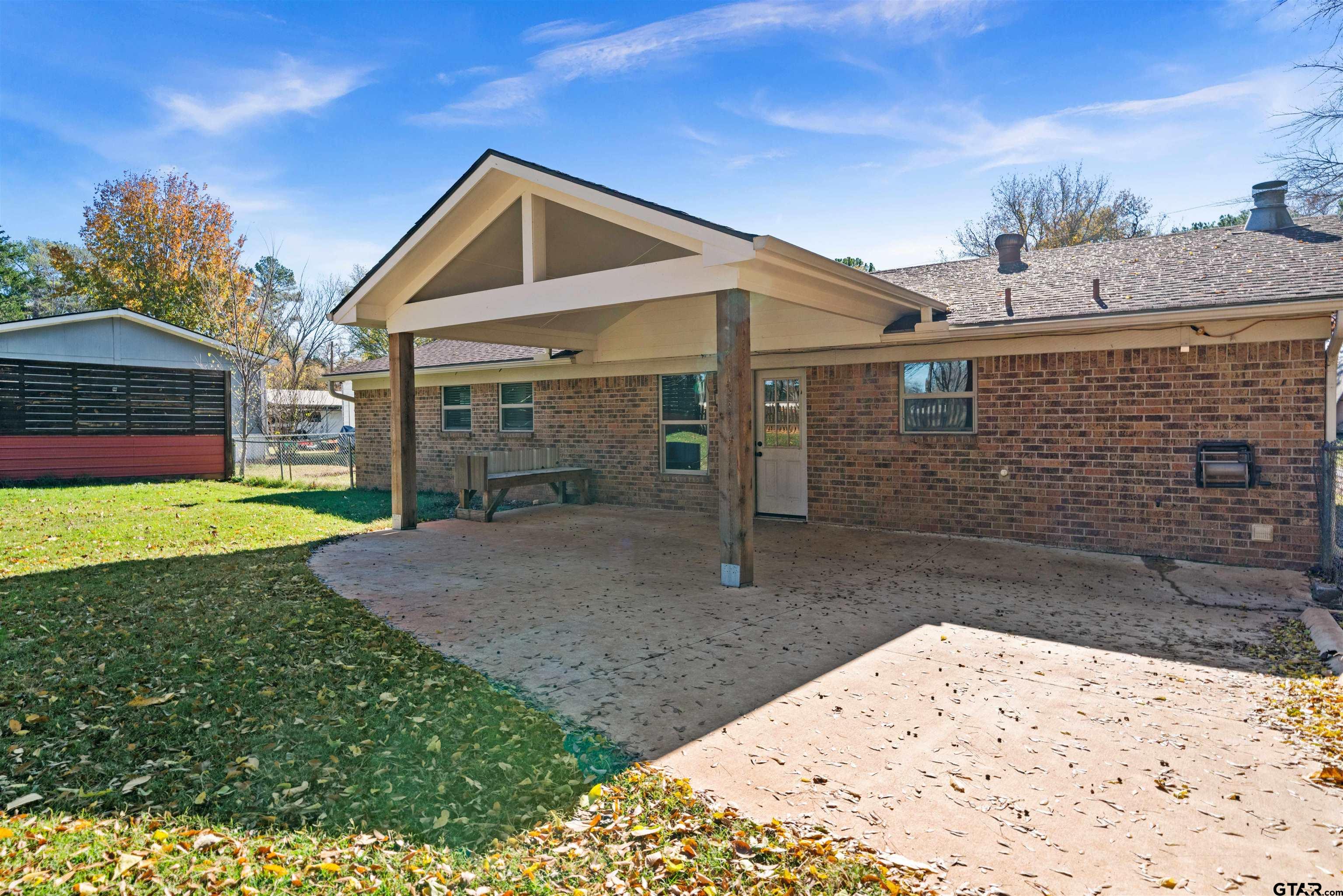 15412 Cedar Bay Dr