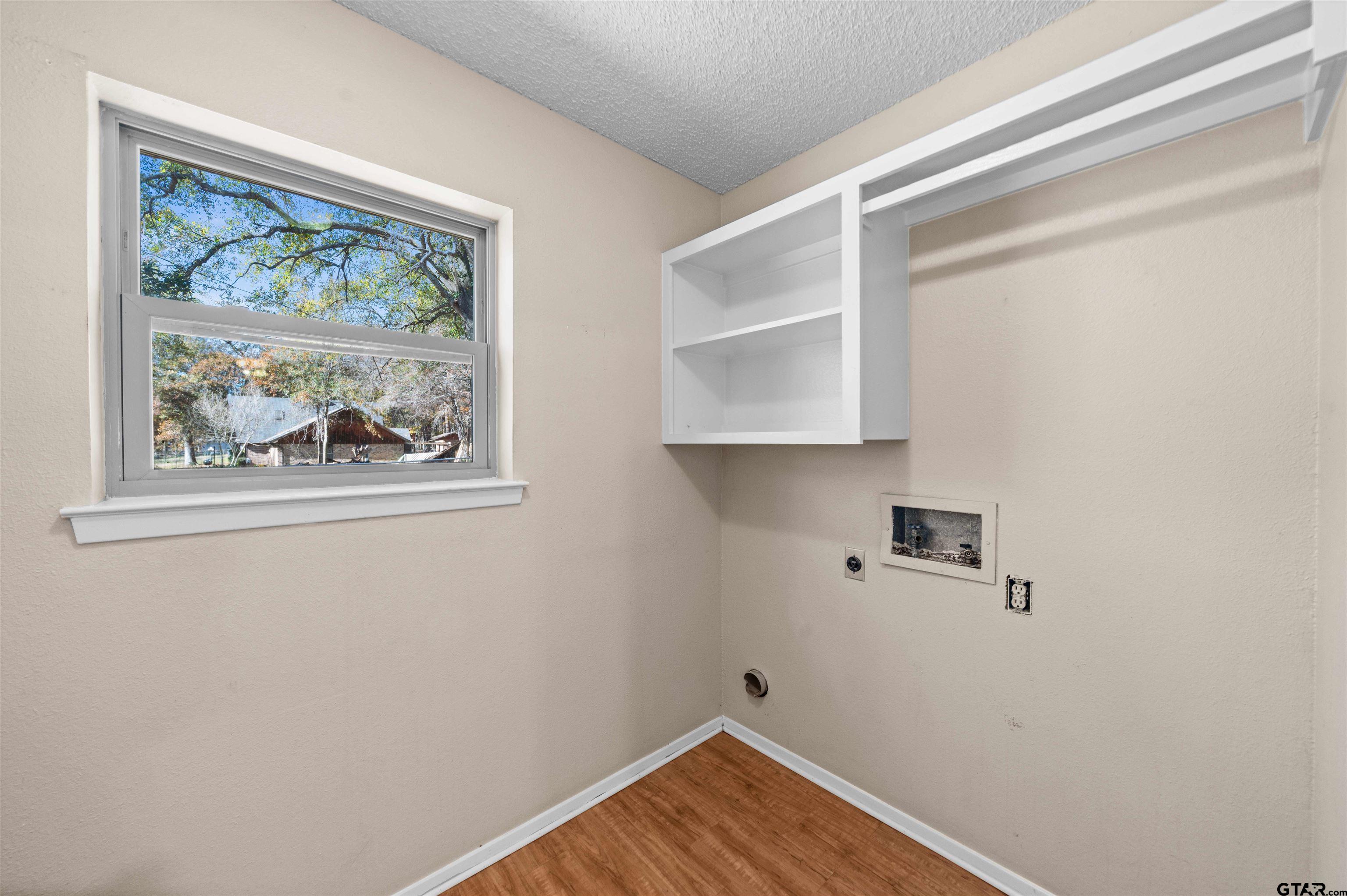 15412 Cedar Bay Dr