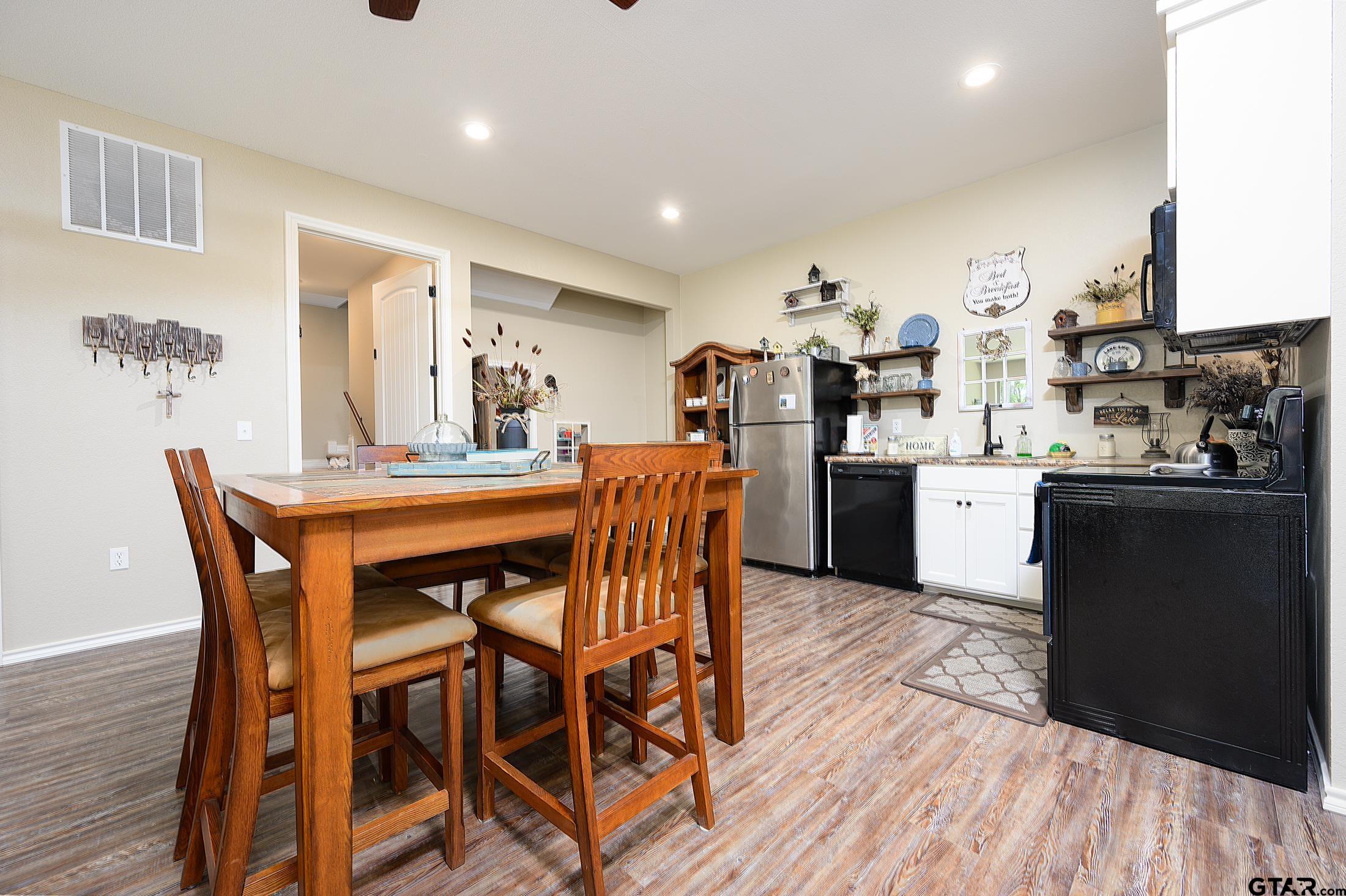 21425 Stevenson Rd.