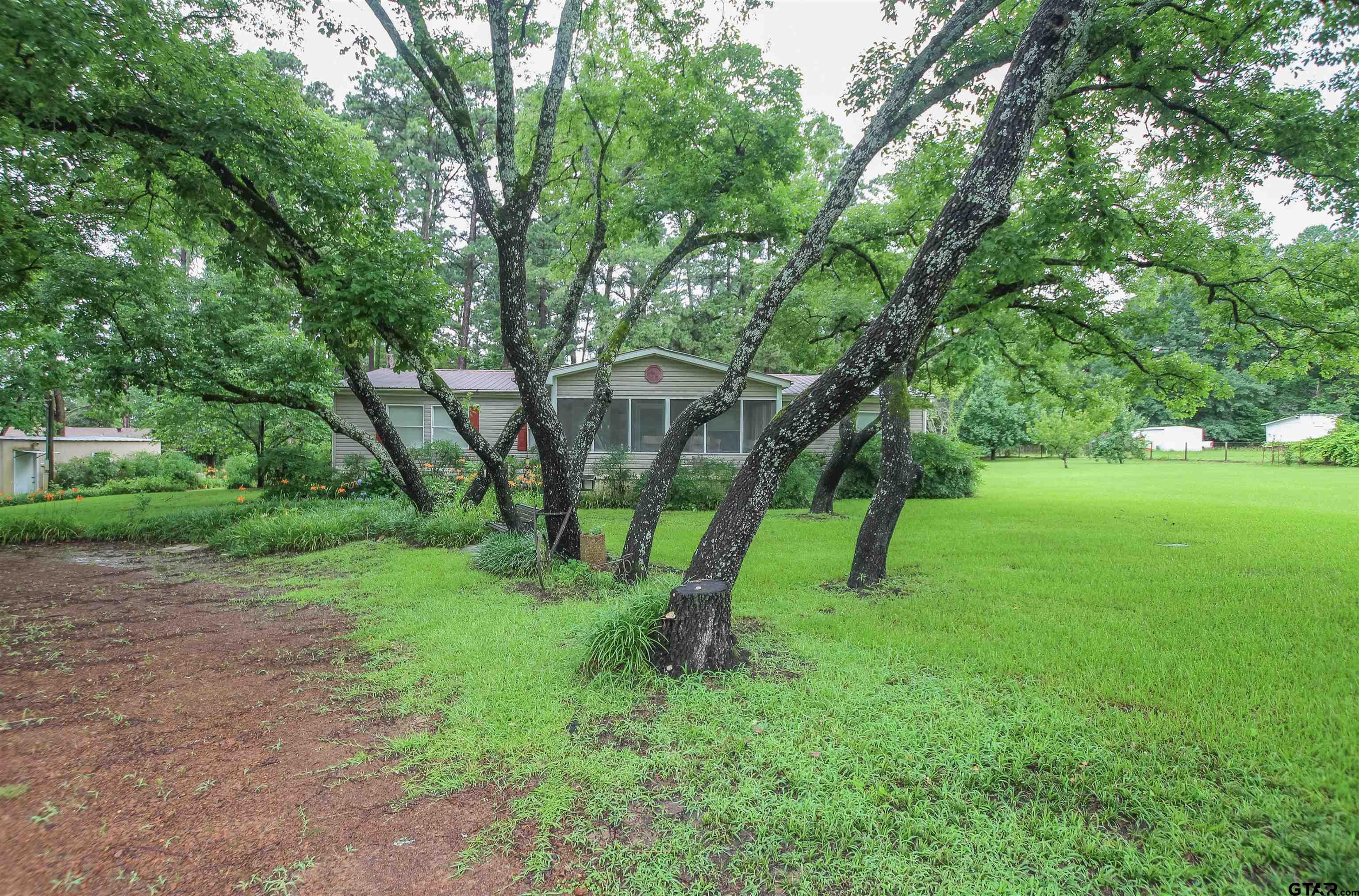 2678 Oak Trail Shores Dr