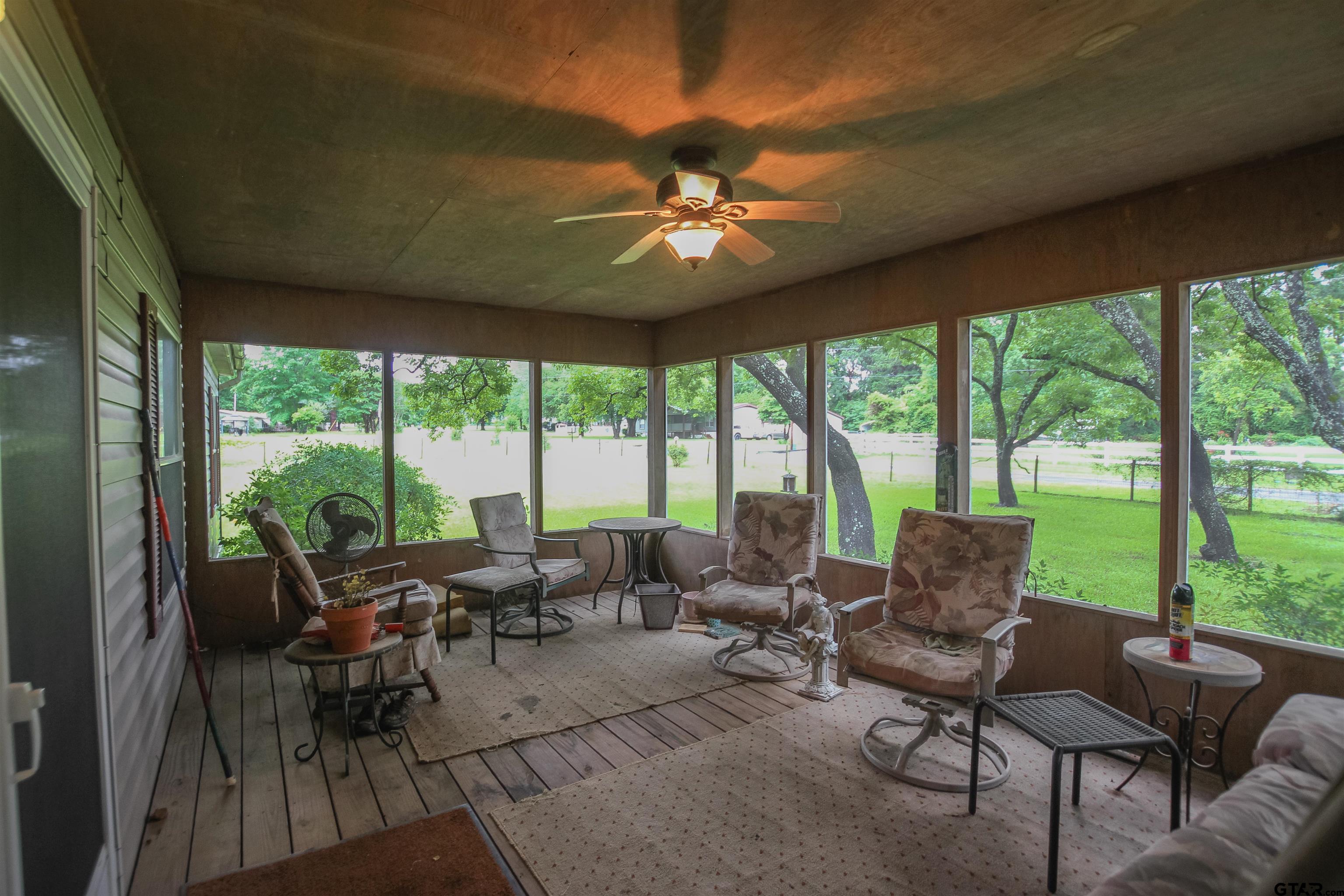 2678 Oak Trail Shores Dr