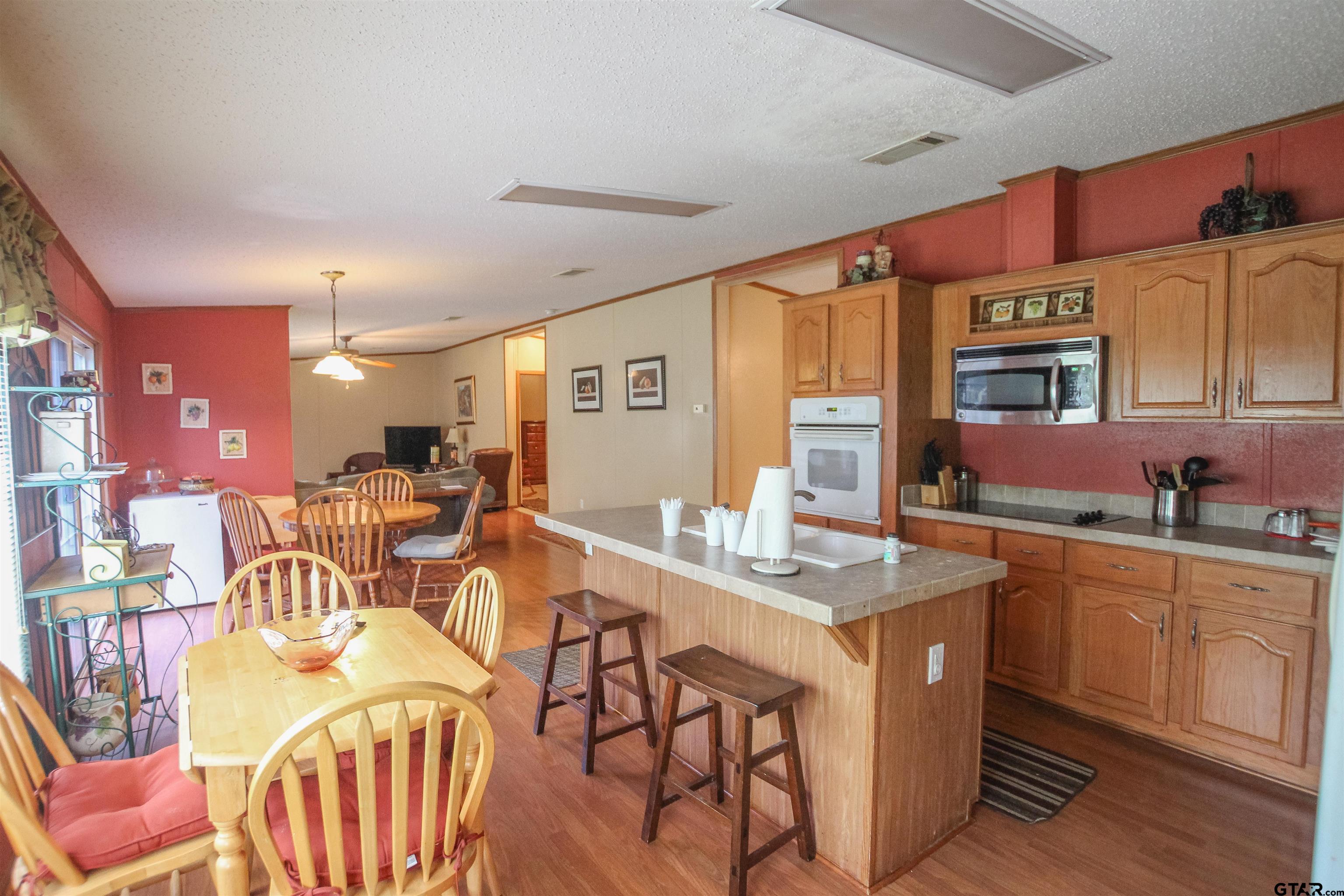 2678 Oak Trail Shores Dr