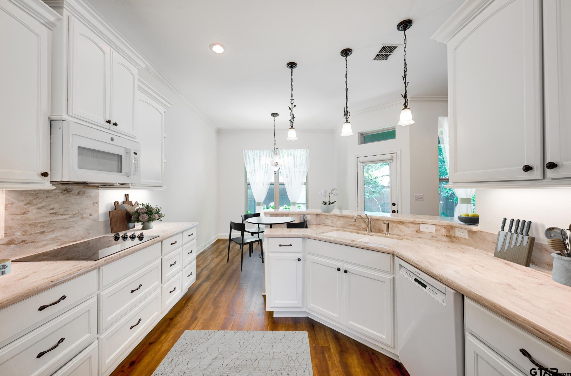 5905 Havens Trail