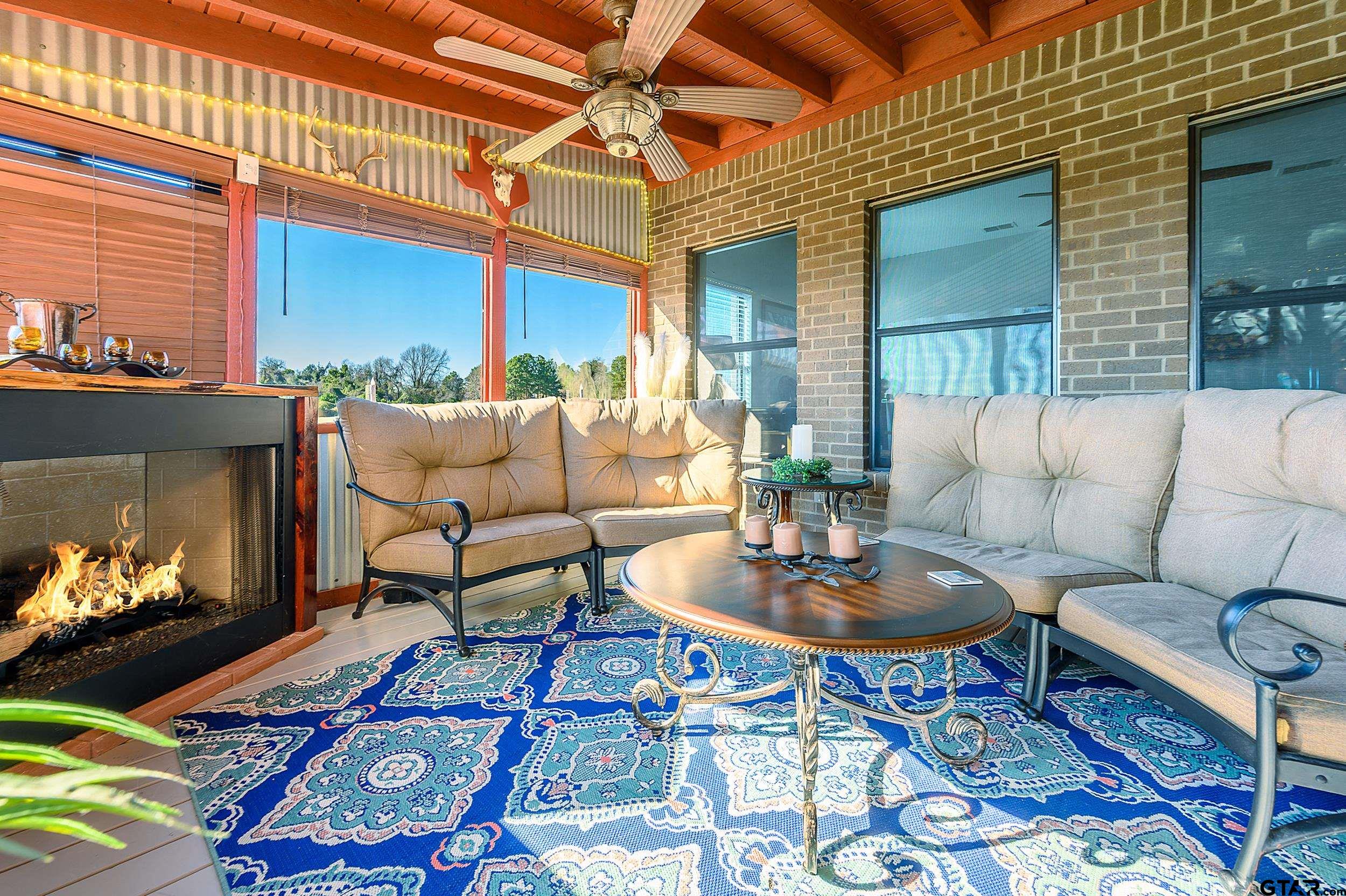 1460 N US HWY 287