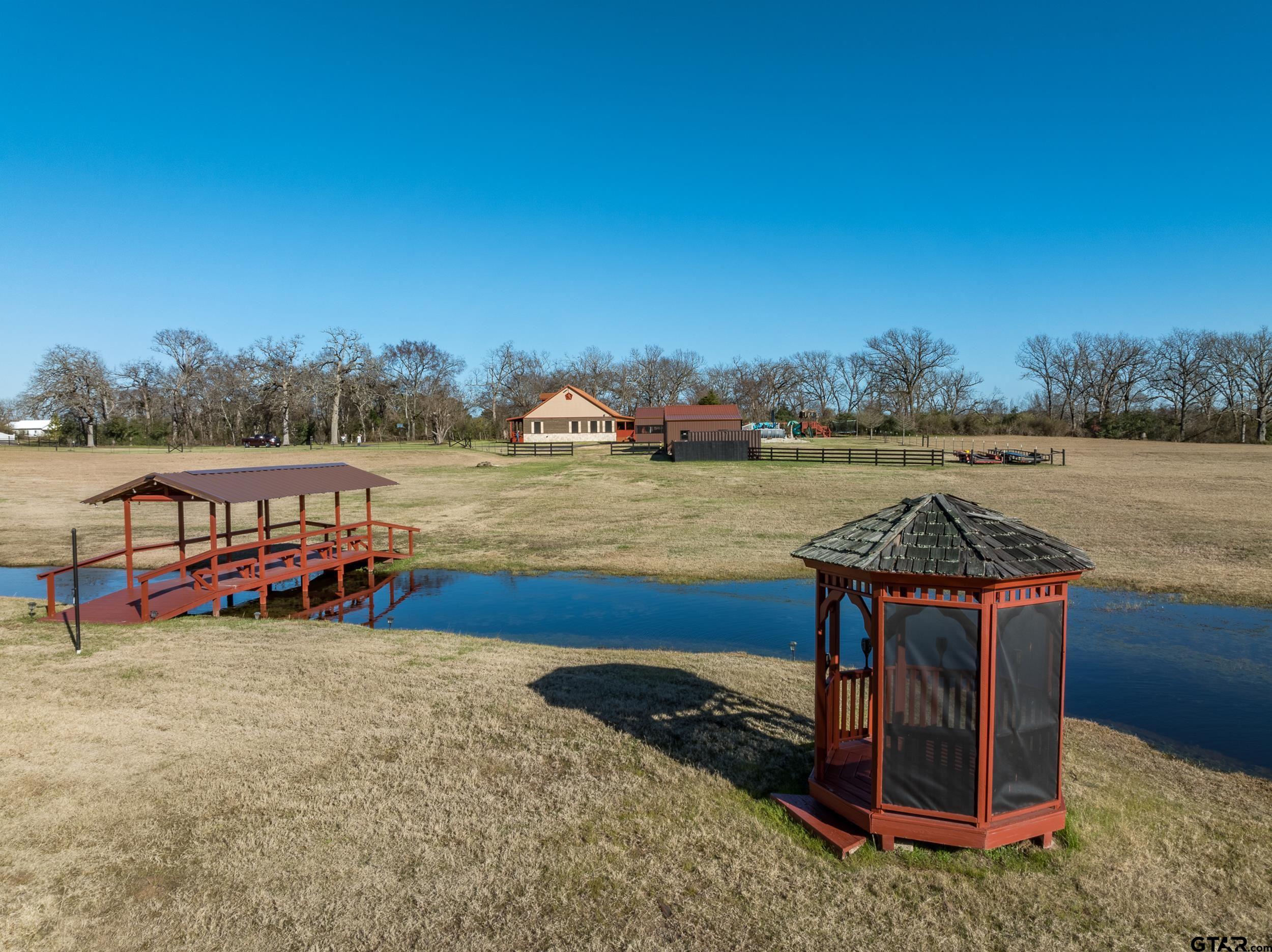 1460 N US HWY 287