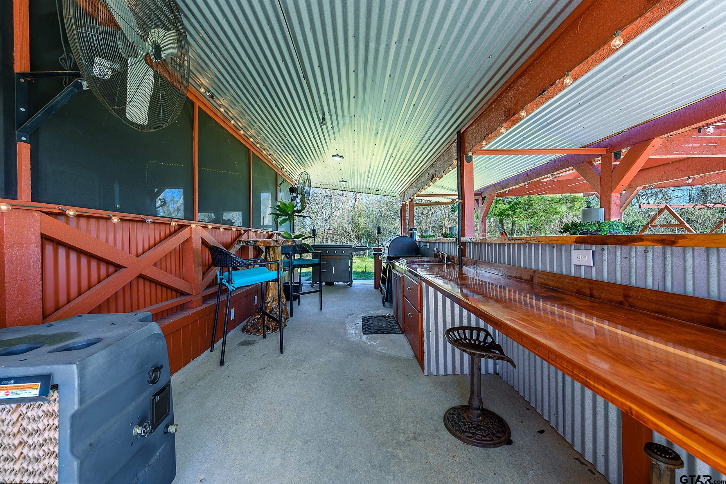 1460 N US HWY 287