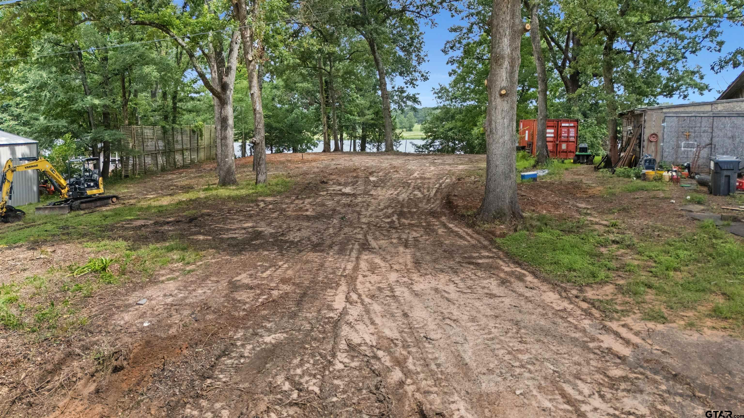 15012 Saline Dr