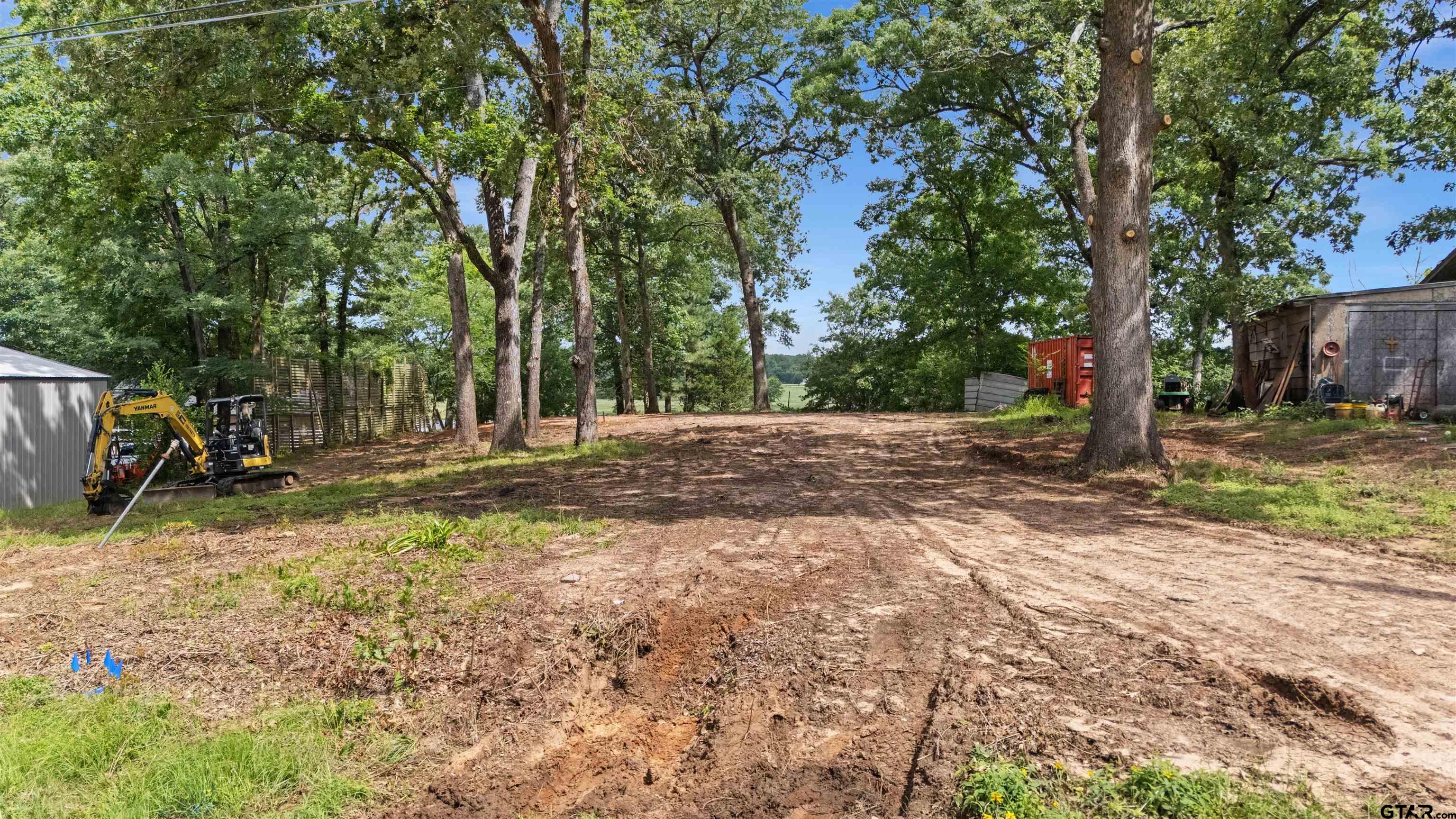 15012 Saline Dr
