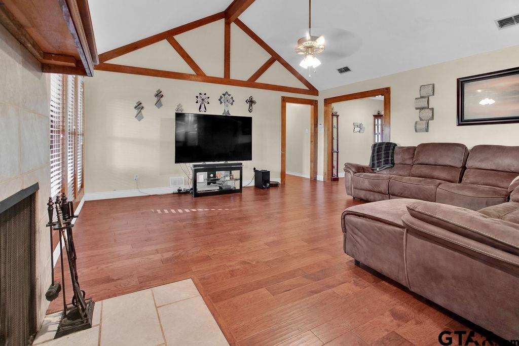 20579 County Road 189 N