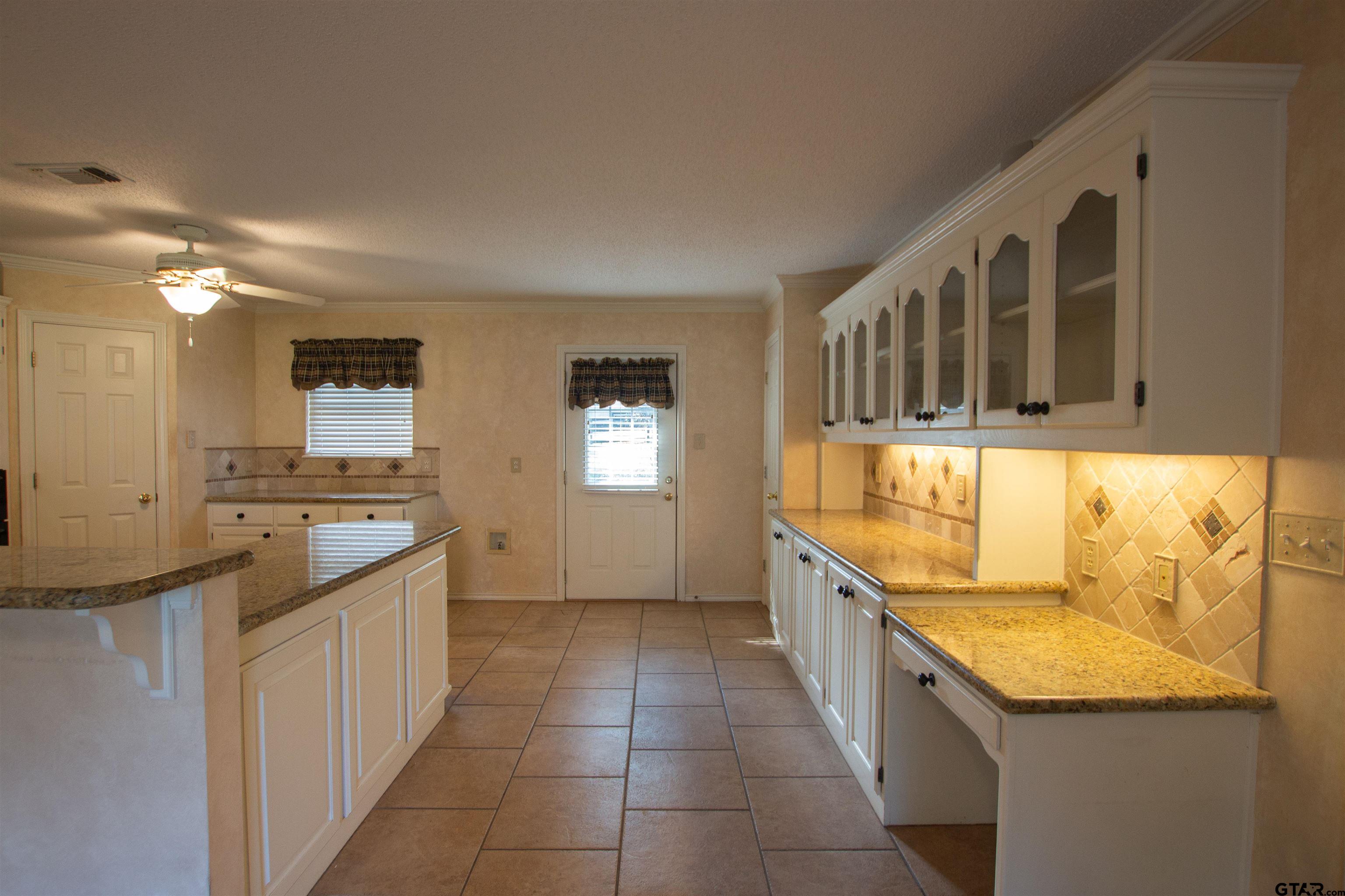 16325 Treasure Cove