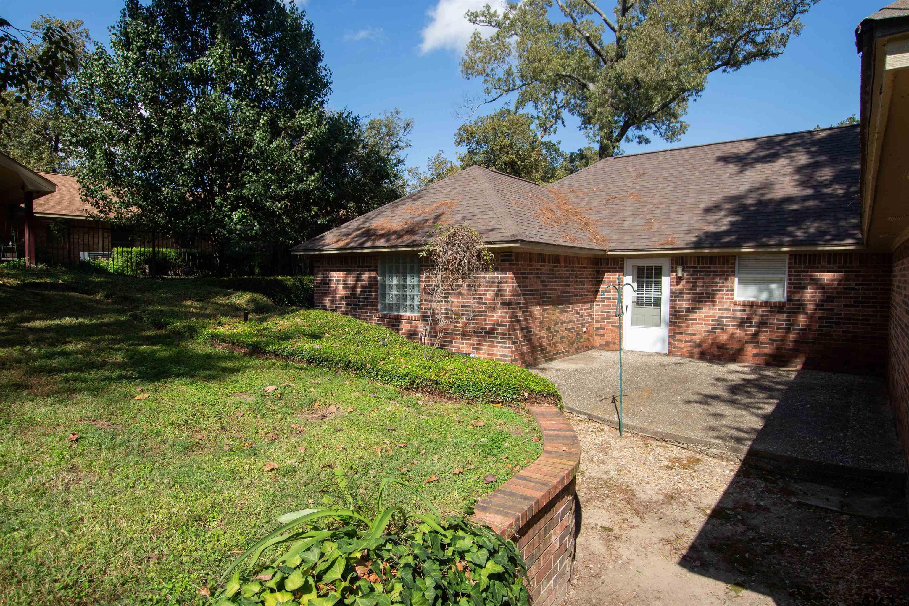 16325 Treasure Cove