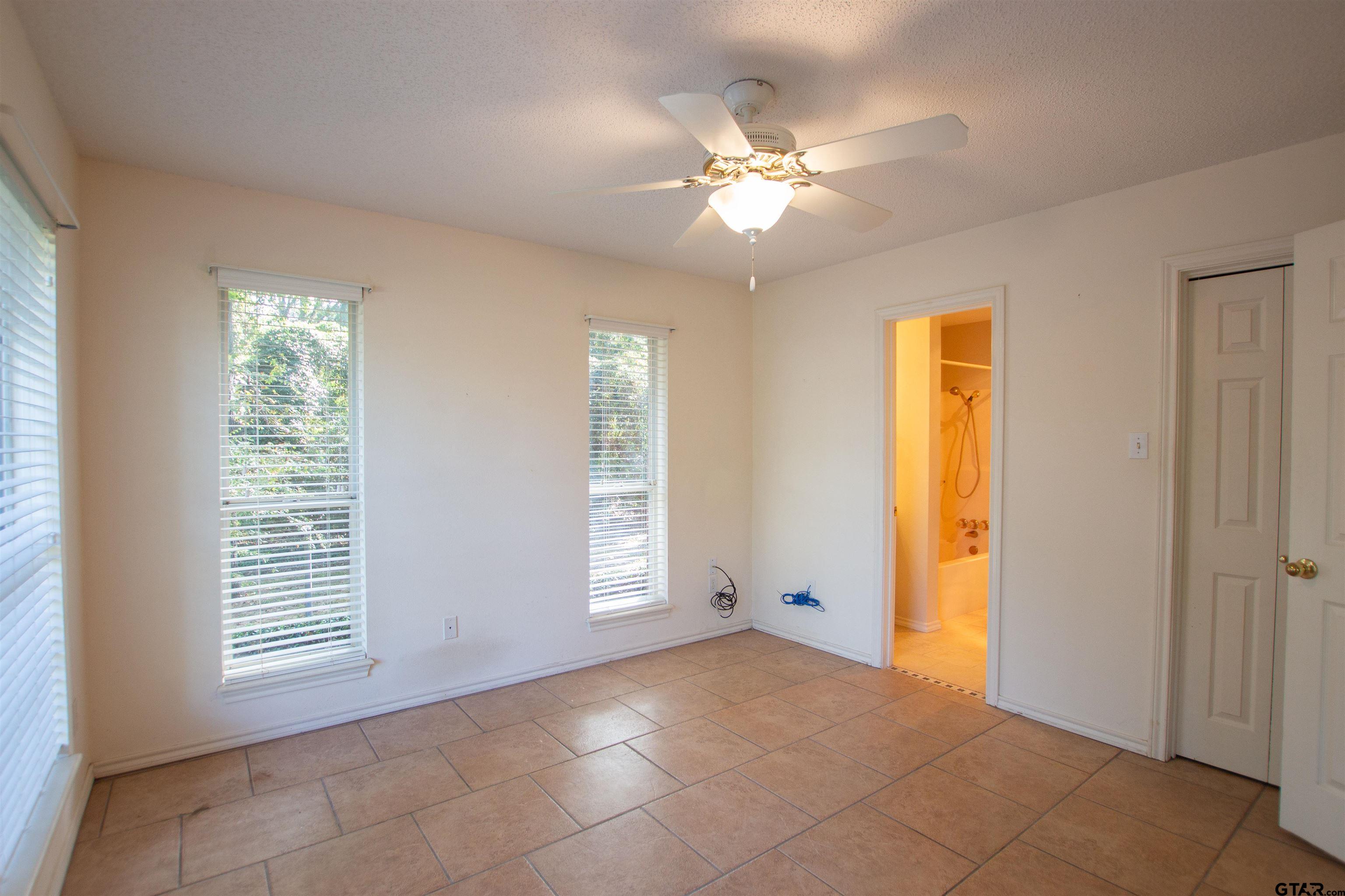 16325 Treasure Cove