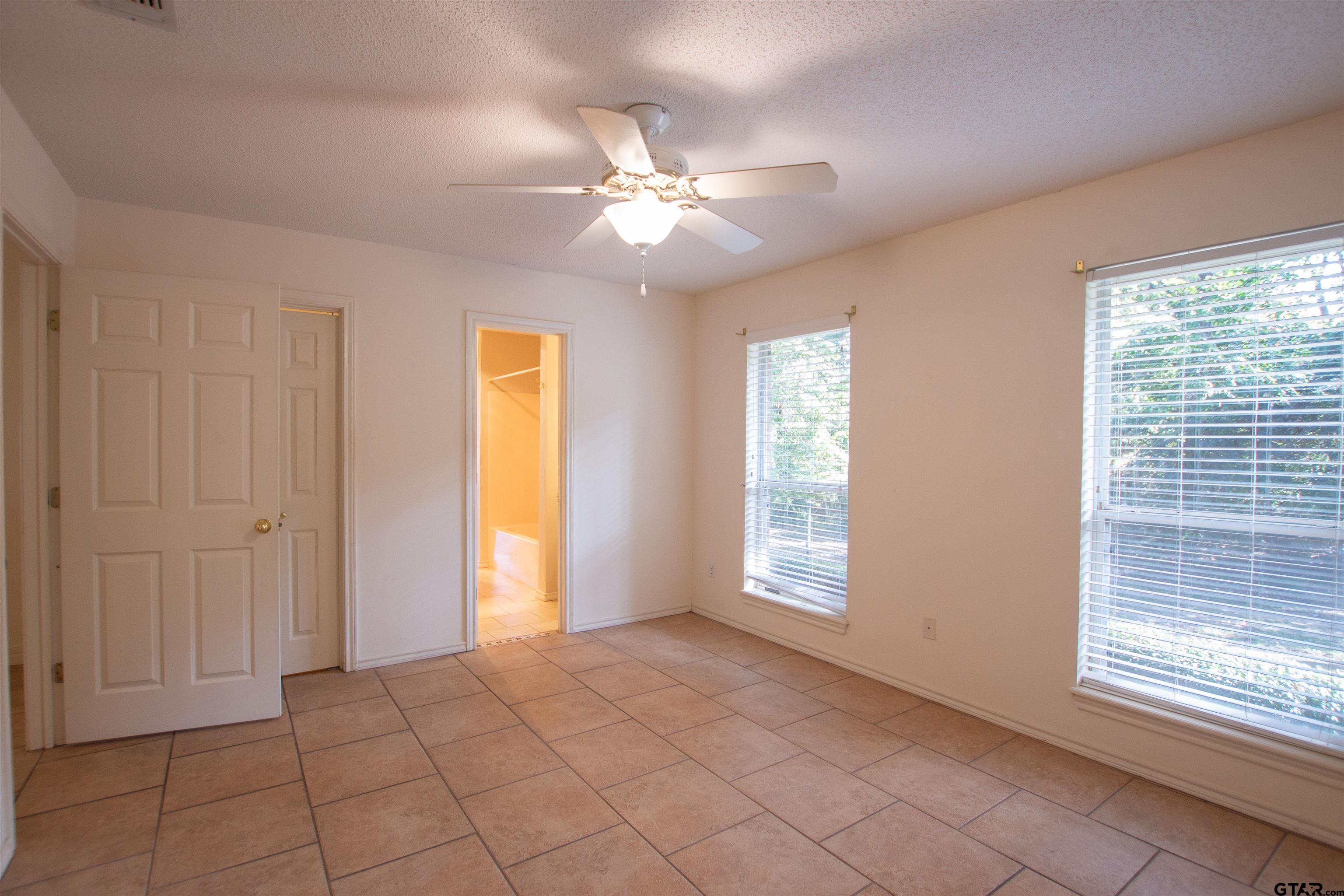 16325 Treasure Cove