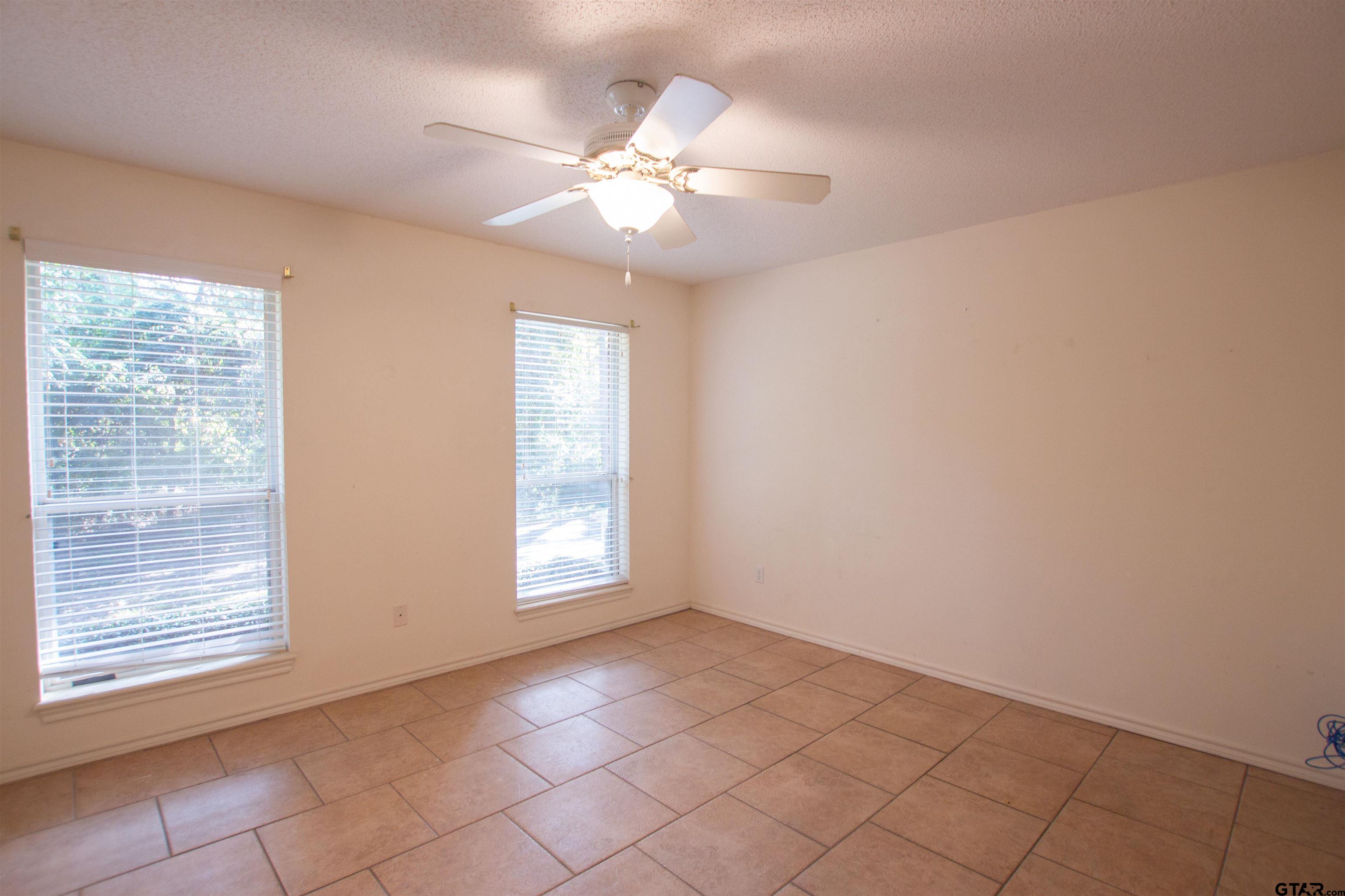 16325 Treasure Cove