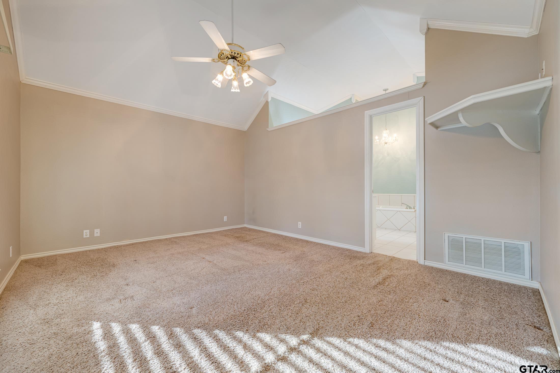 15815 Cedar Bay Dr