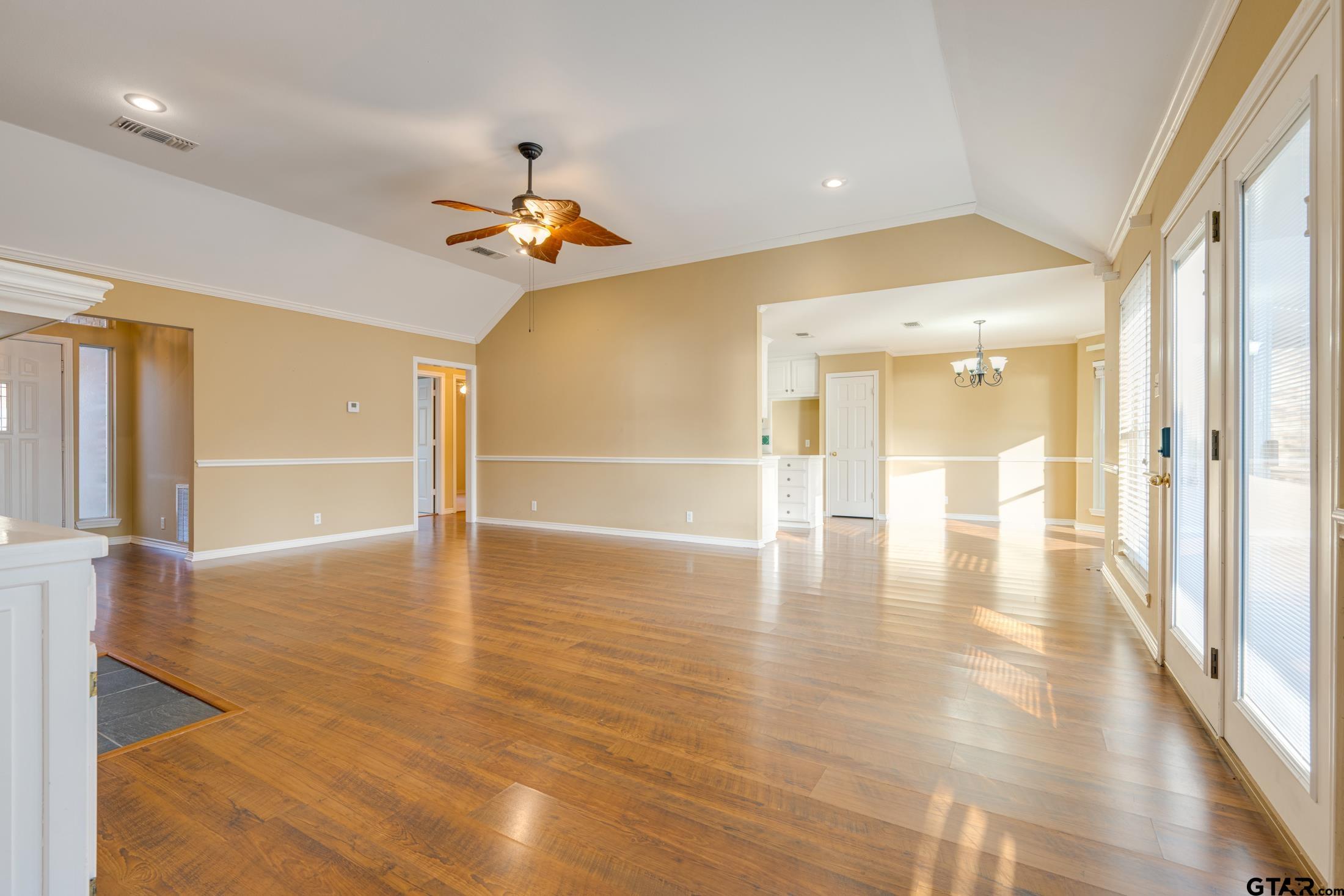 15815 Cedar Bay Dr