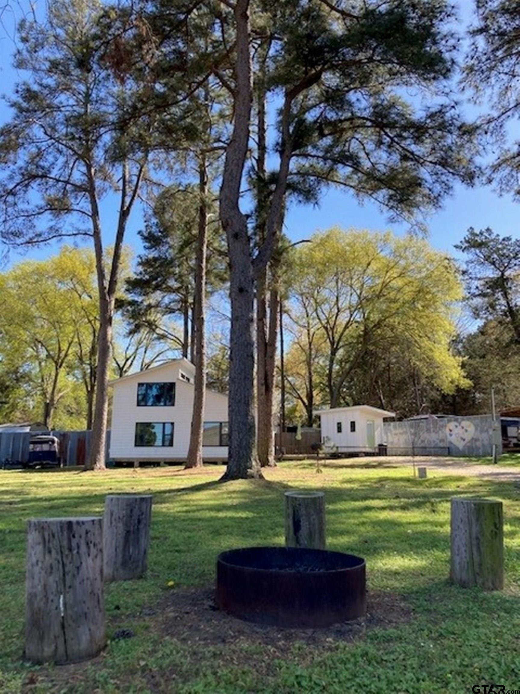 15922 Cedar Bay Dr