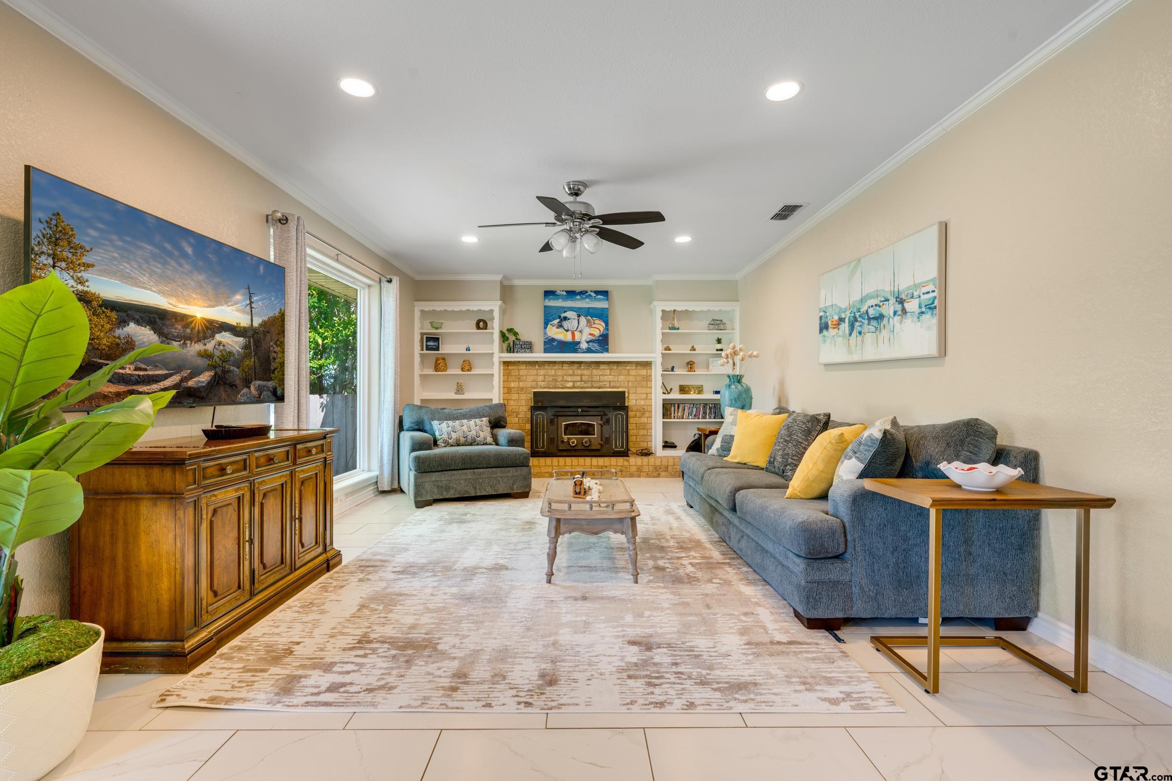 23340 Three Points Dr