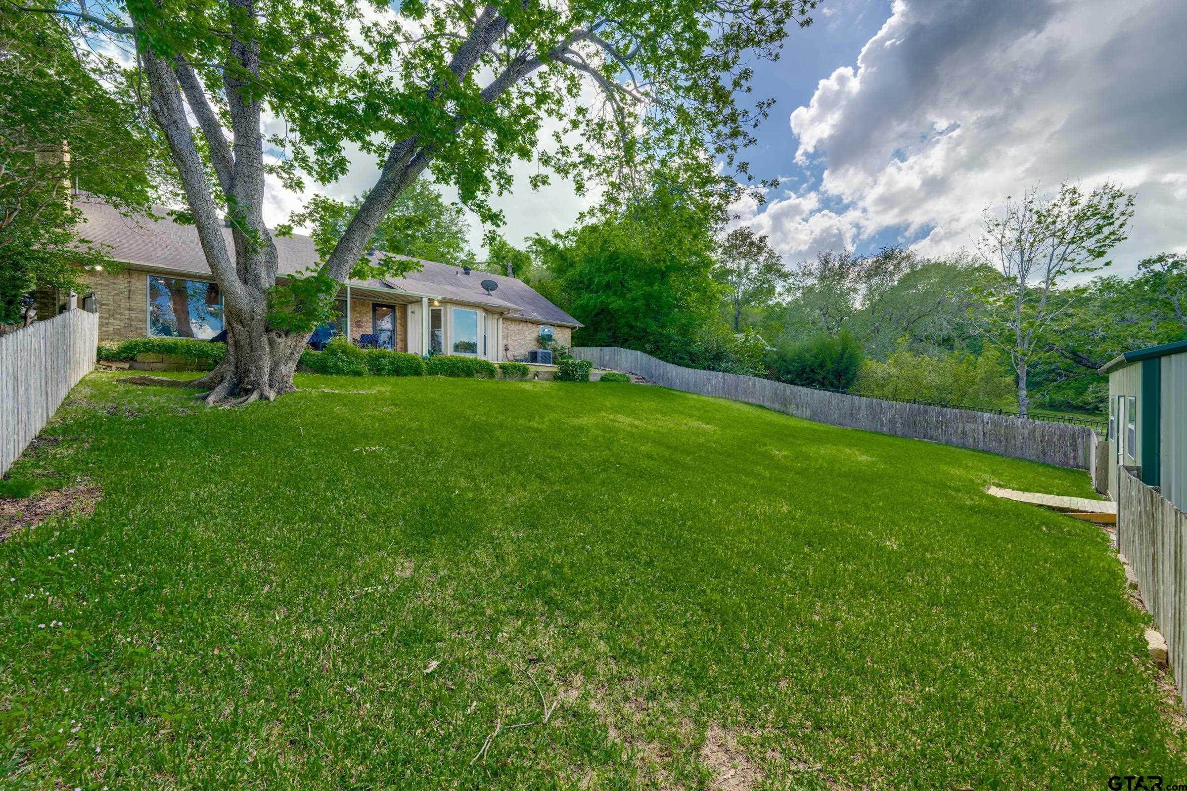 23340 Three Points Dr