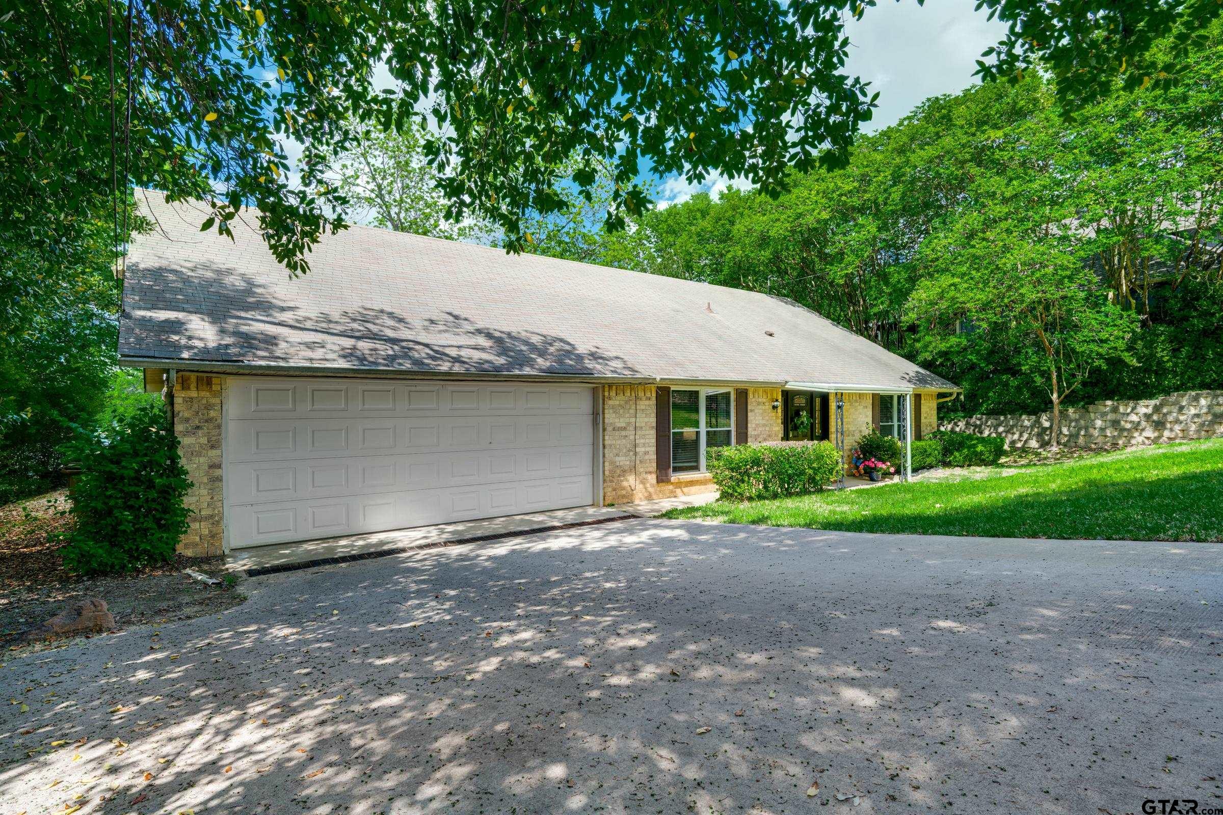 23340 Three Points Dr