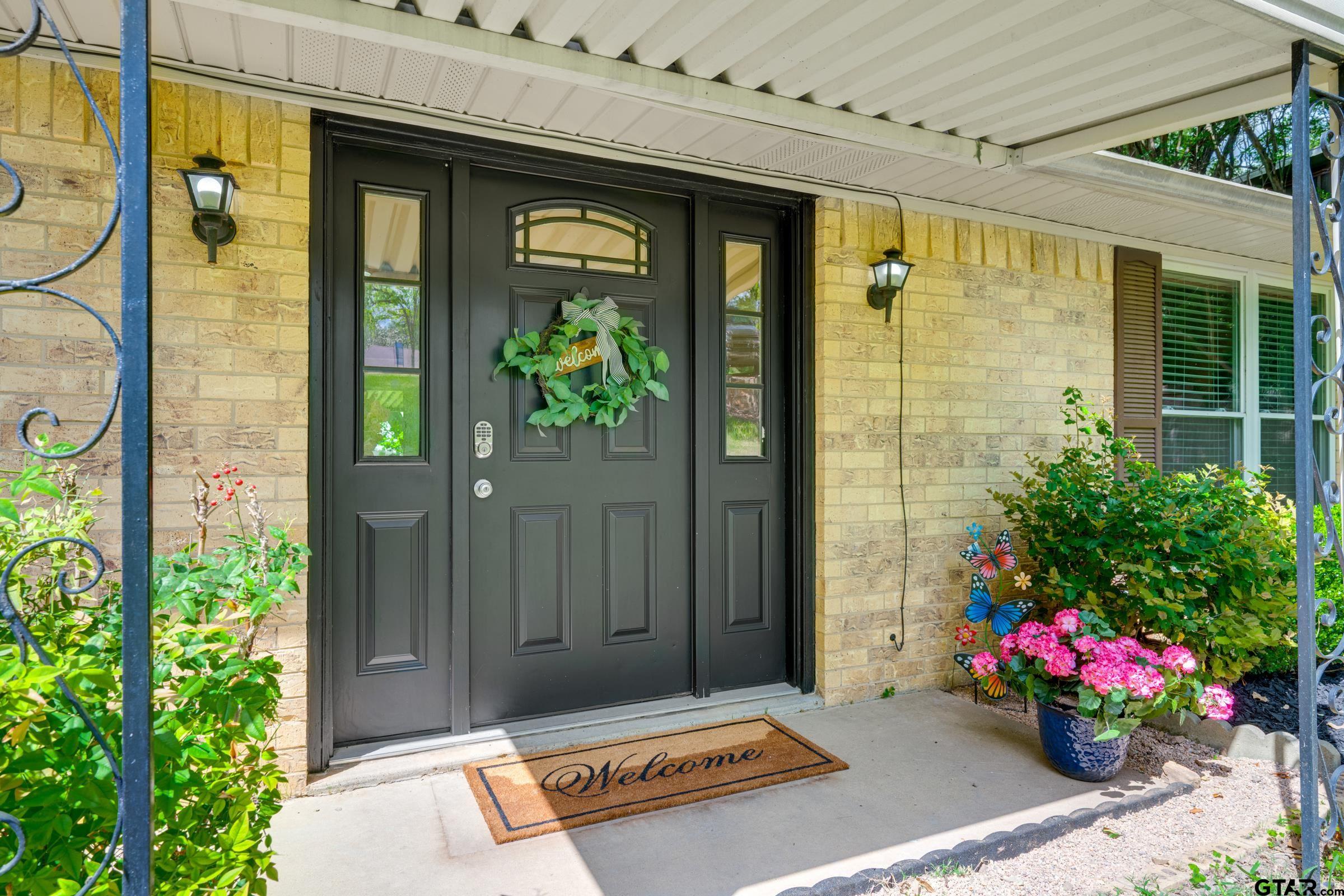 23340 Three Points Dr