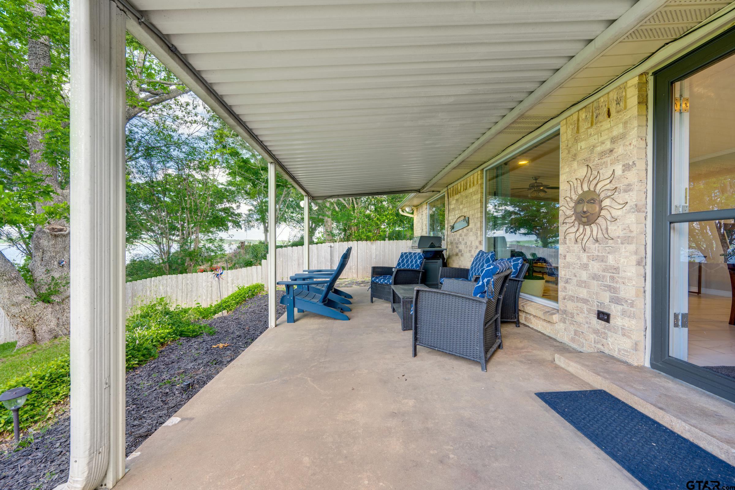 23340 Three Points Dr