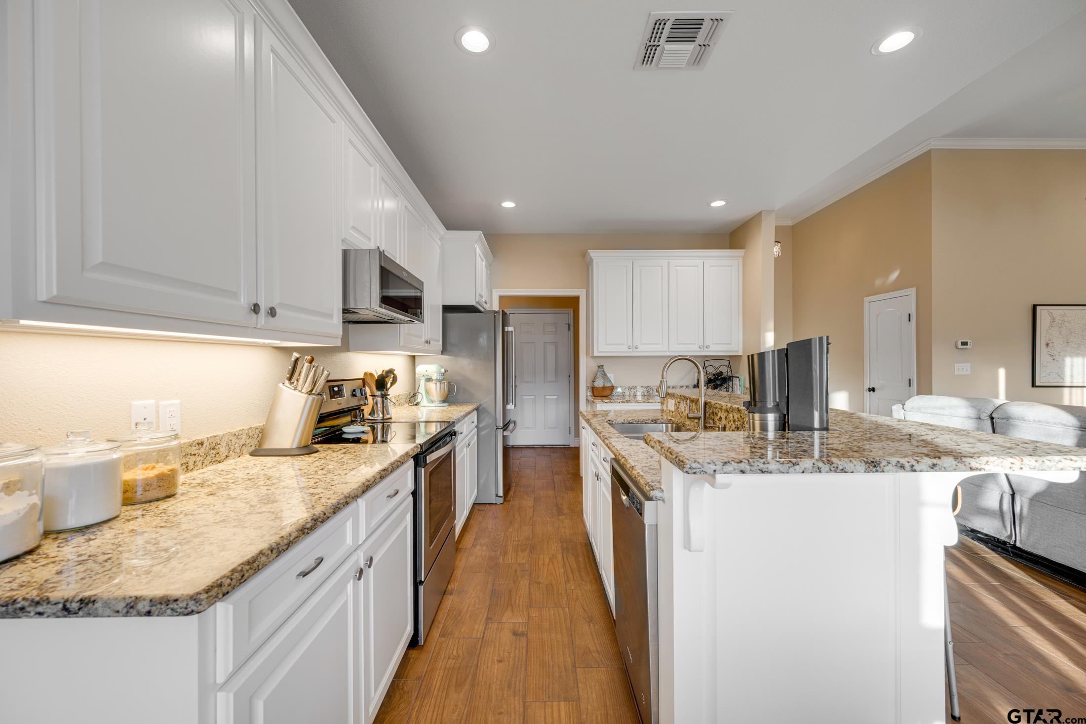 1202 Rock Creek Dr